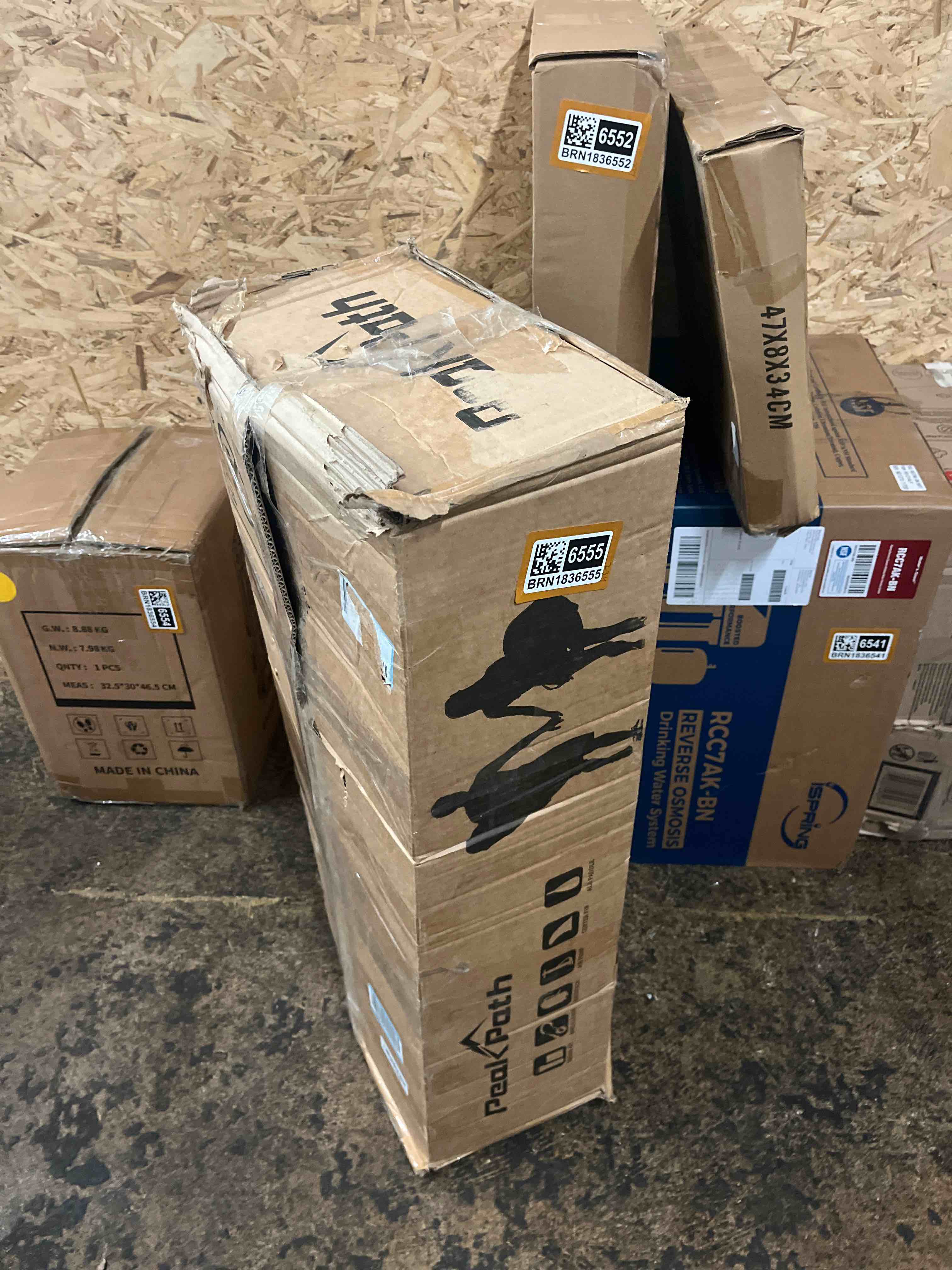 https://s3.amazonaws.com/lotting-images-prod/phillipi/BRN1836555_1755252032749.jpeg