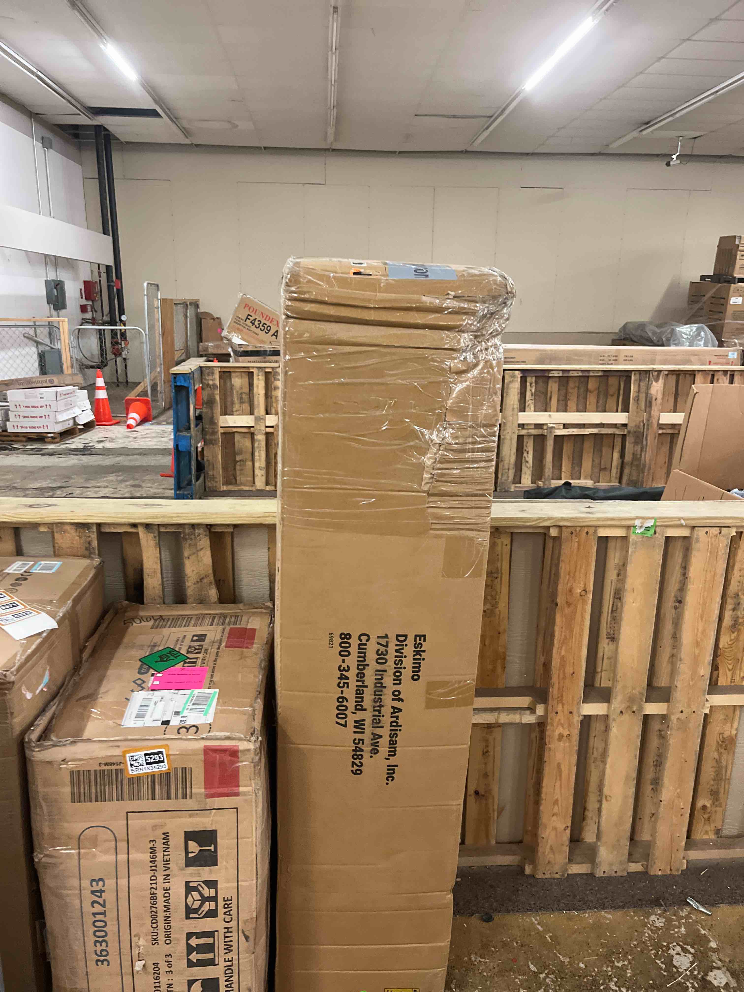 https://s3.amazonaws.com/lotting-images-prod/phillipi/BRN1836574_1755244881766.jpeg