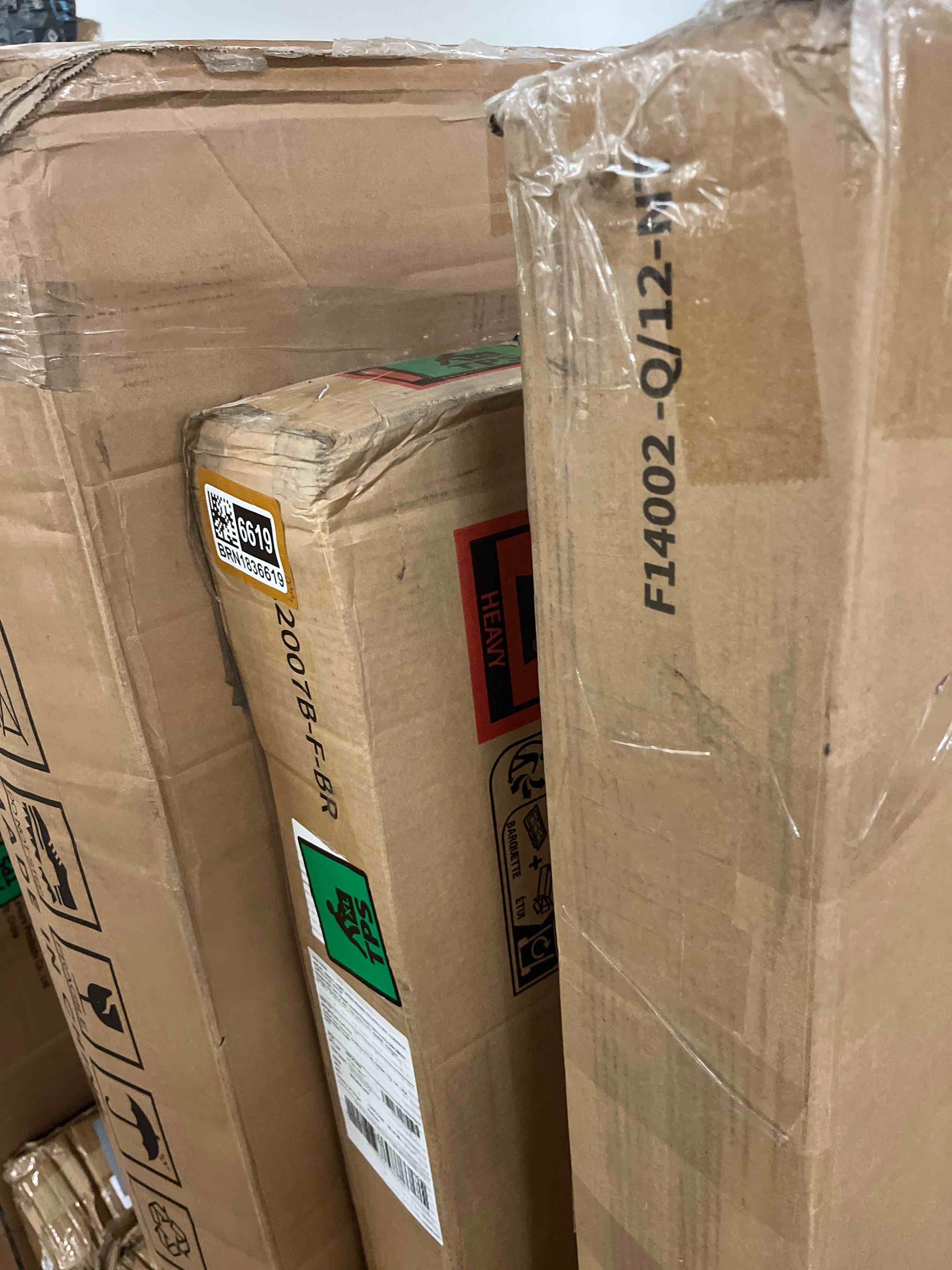 https://s3.amazonaws.com/lotting-images-prod/phillipi/BRN1836618_1755247562374.jpeg
