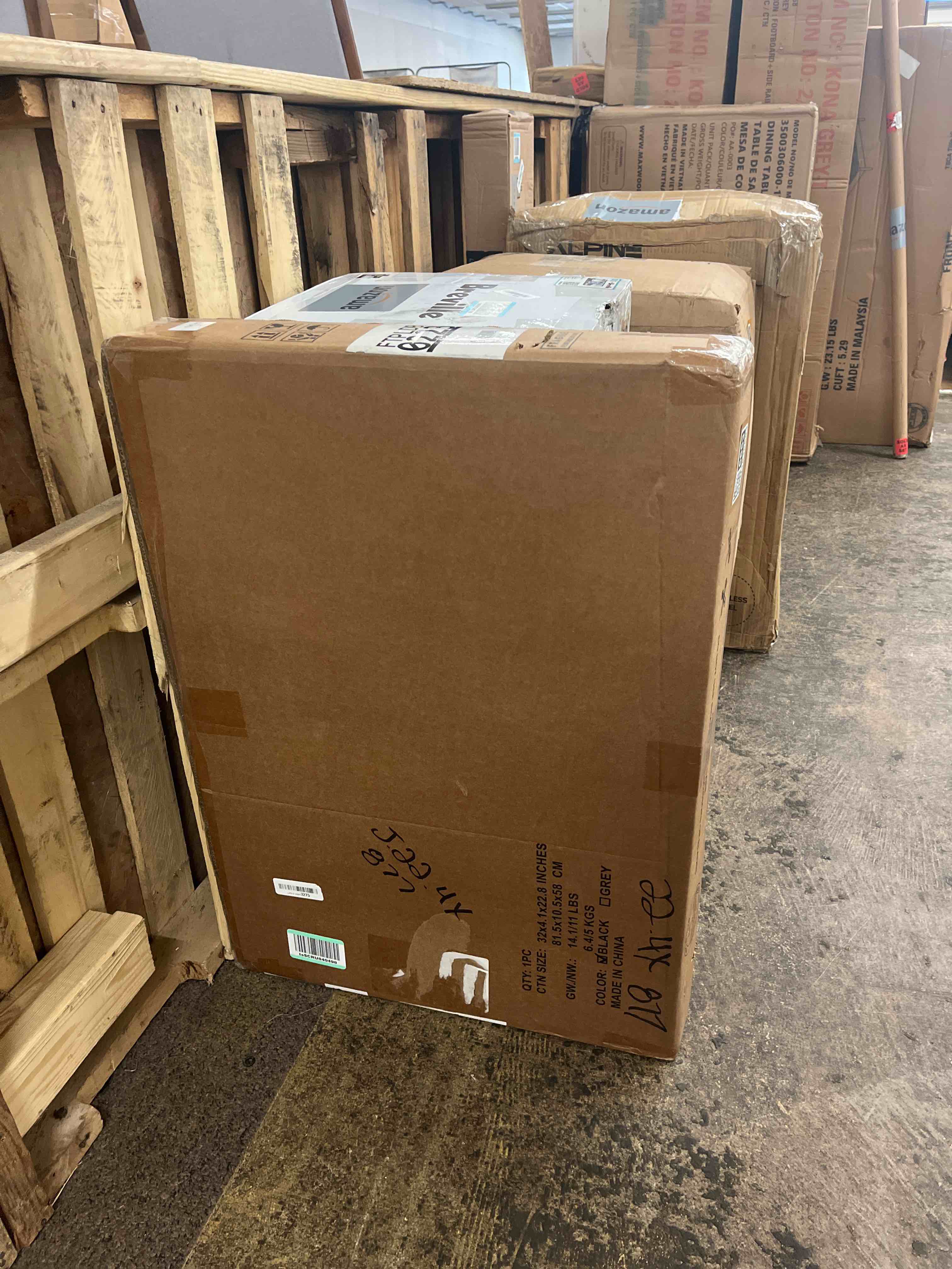 https://s3.amazonaws.com/lotting-images-prod/phillipi/BRN1836653_1755259943649.jpeg