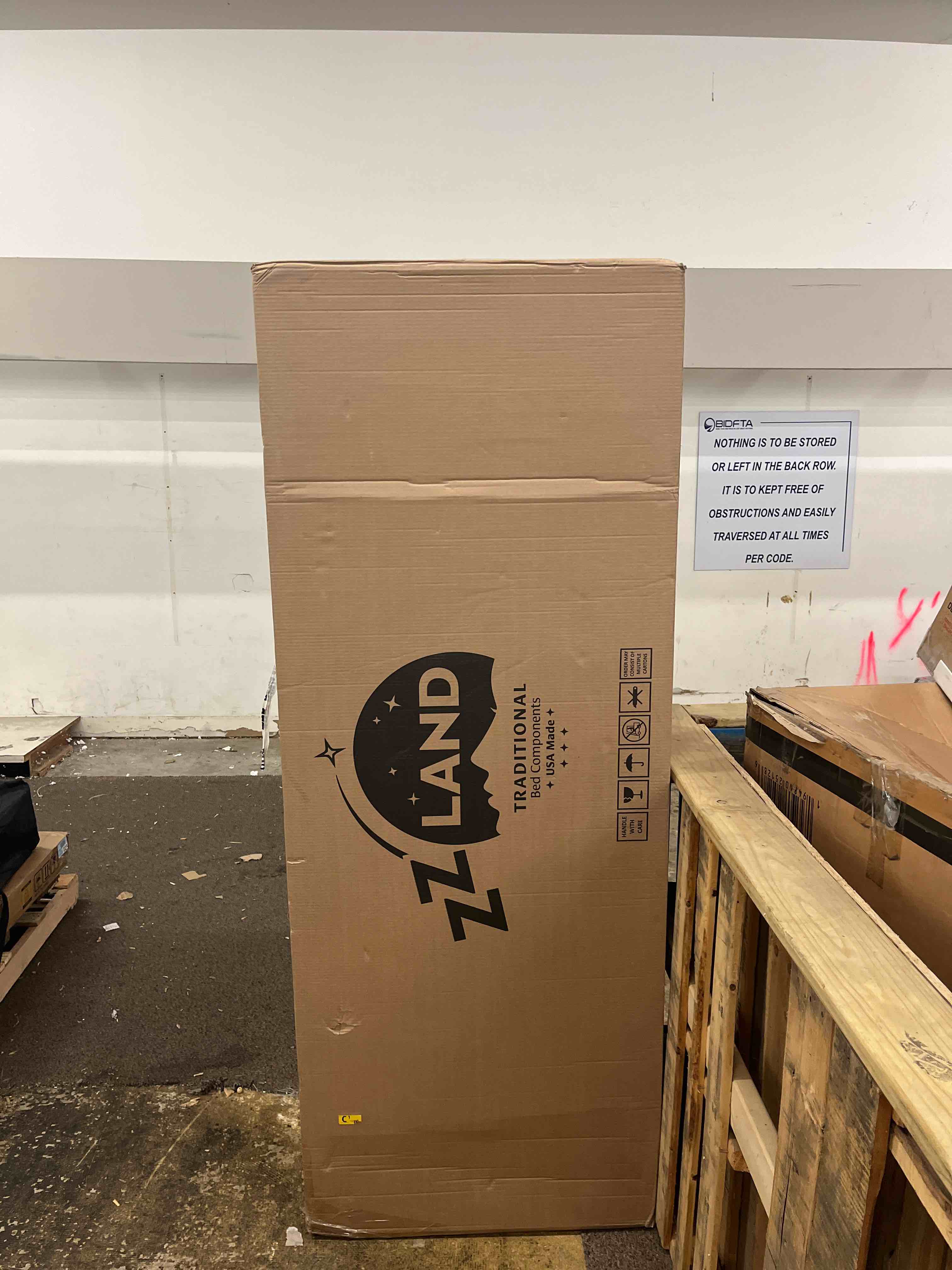 https://s3.amazonaws.com/lotting-images-prod/phillipi/BRN1836669_1755262170785.jpeg