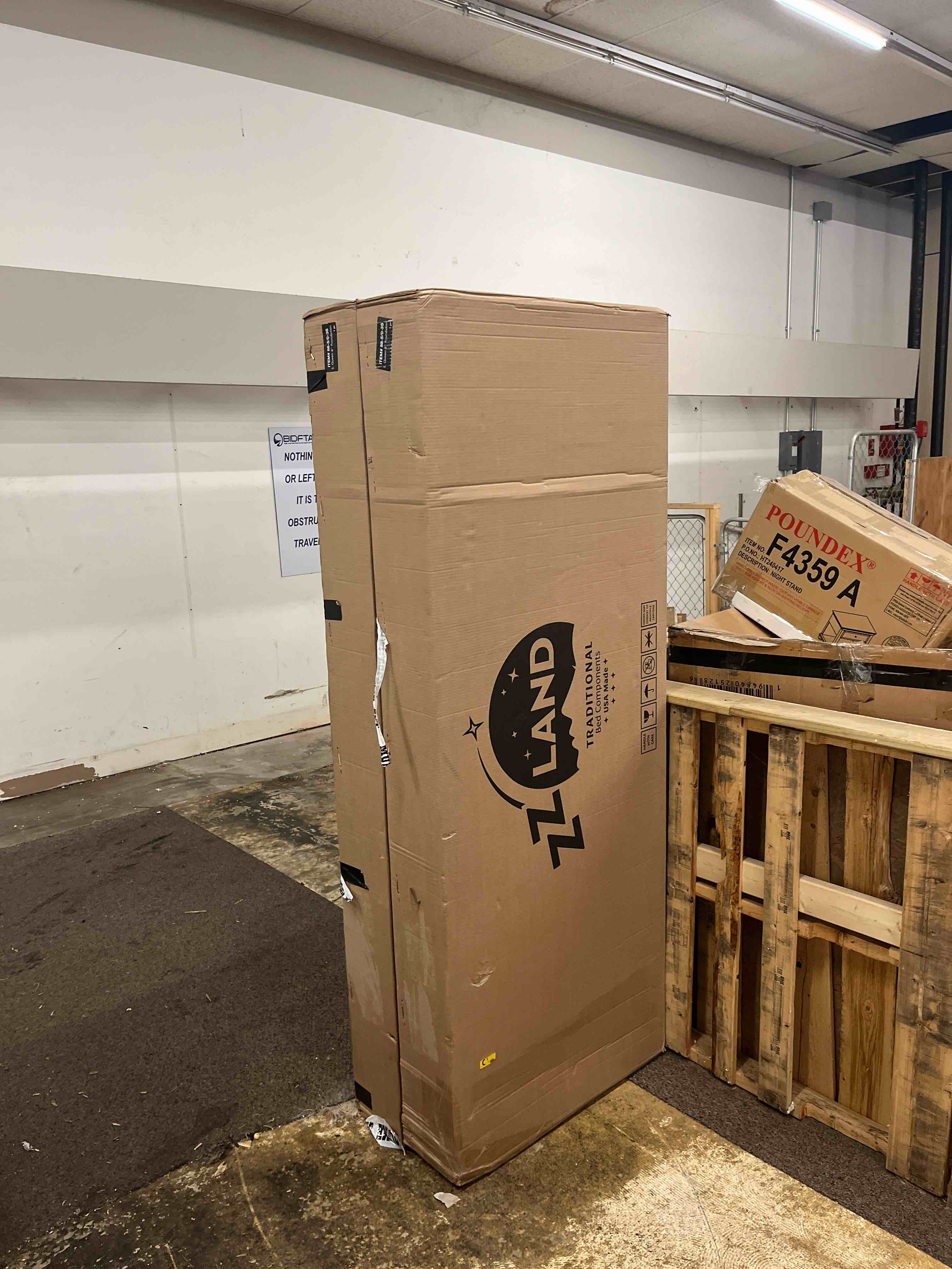 https://s3.amazonaws.com/lotting-images-prod/phillipi/BRN1836669_1755262174937.jpeg