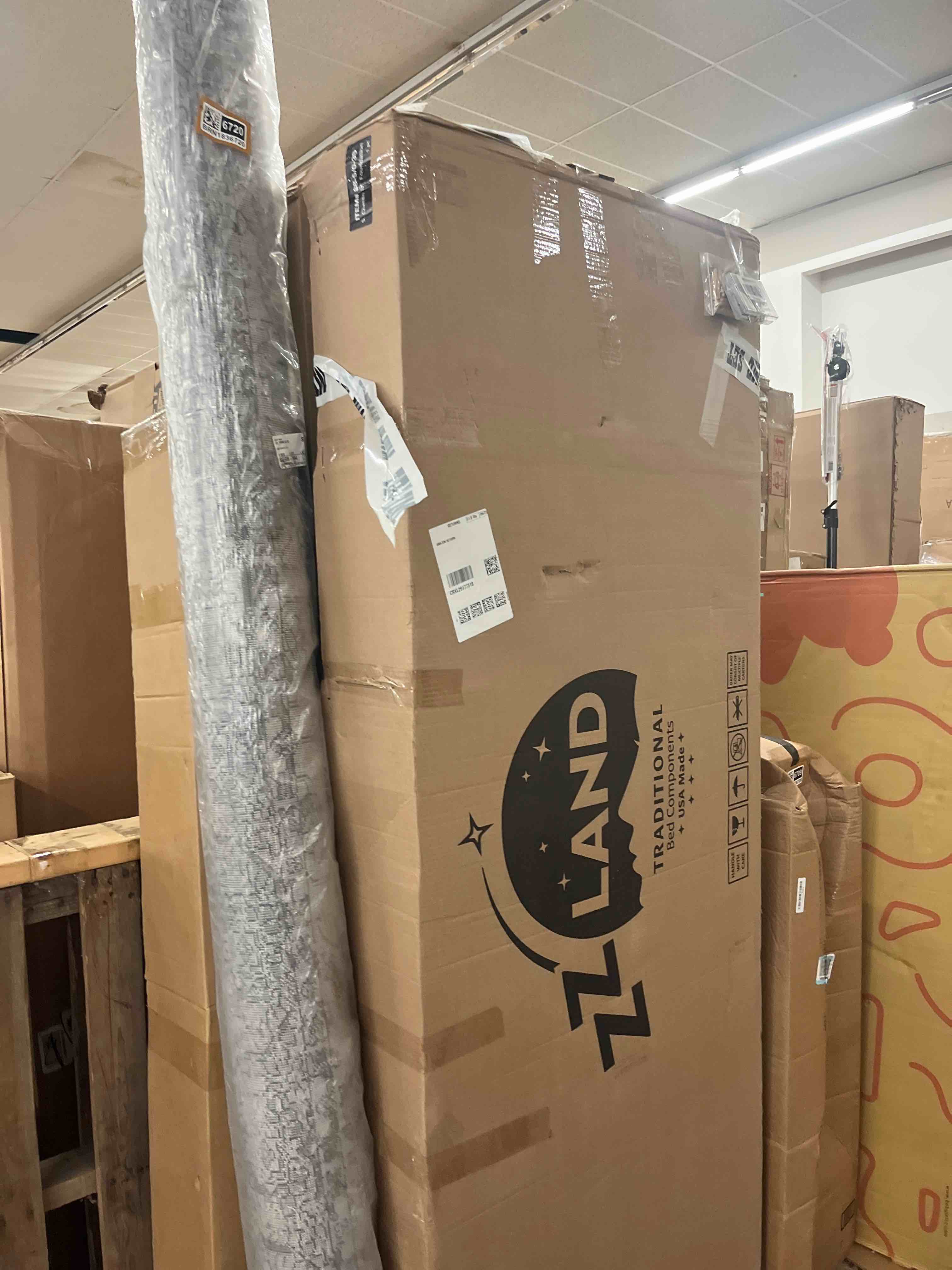 https://s3.amazonaws.com/lotting-images-prod/phillipi/BRN1836721_1755258483410.jpeg