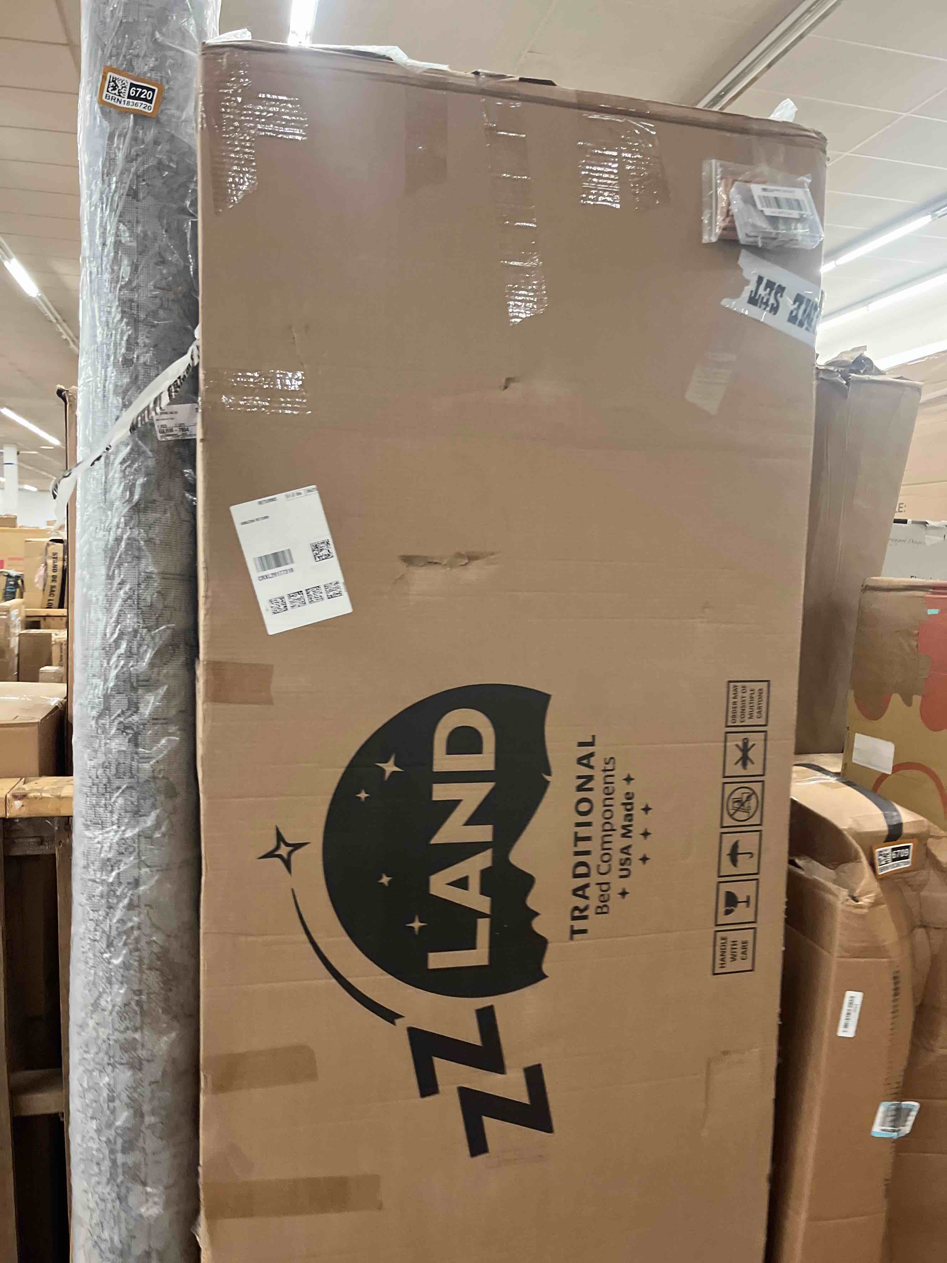 https://s3.amazonaws.com/lotting-images-prod/phillipi/BRN1836721_1755258485086.jpeg
