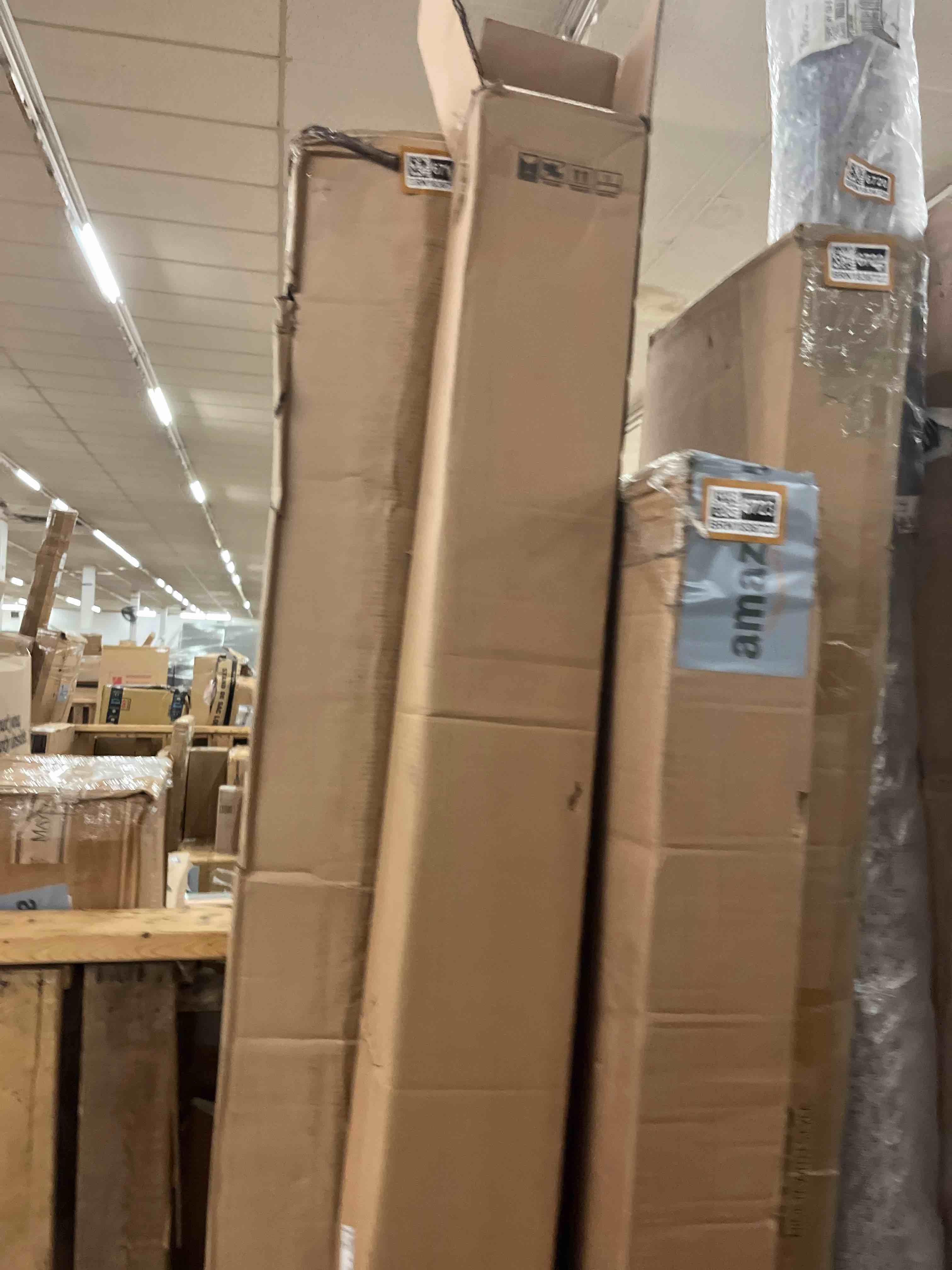 https://s3.amazonaws.com/lotting-images-prod/phillipi/BRN1836725_1755259232662.jpeg