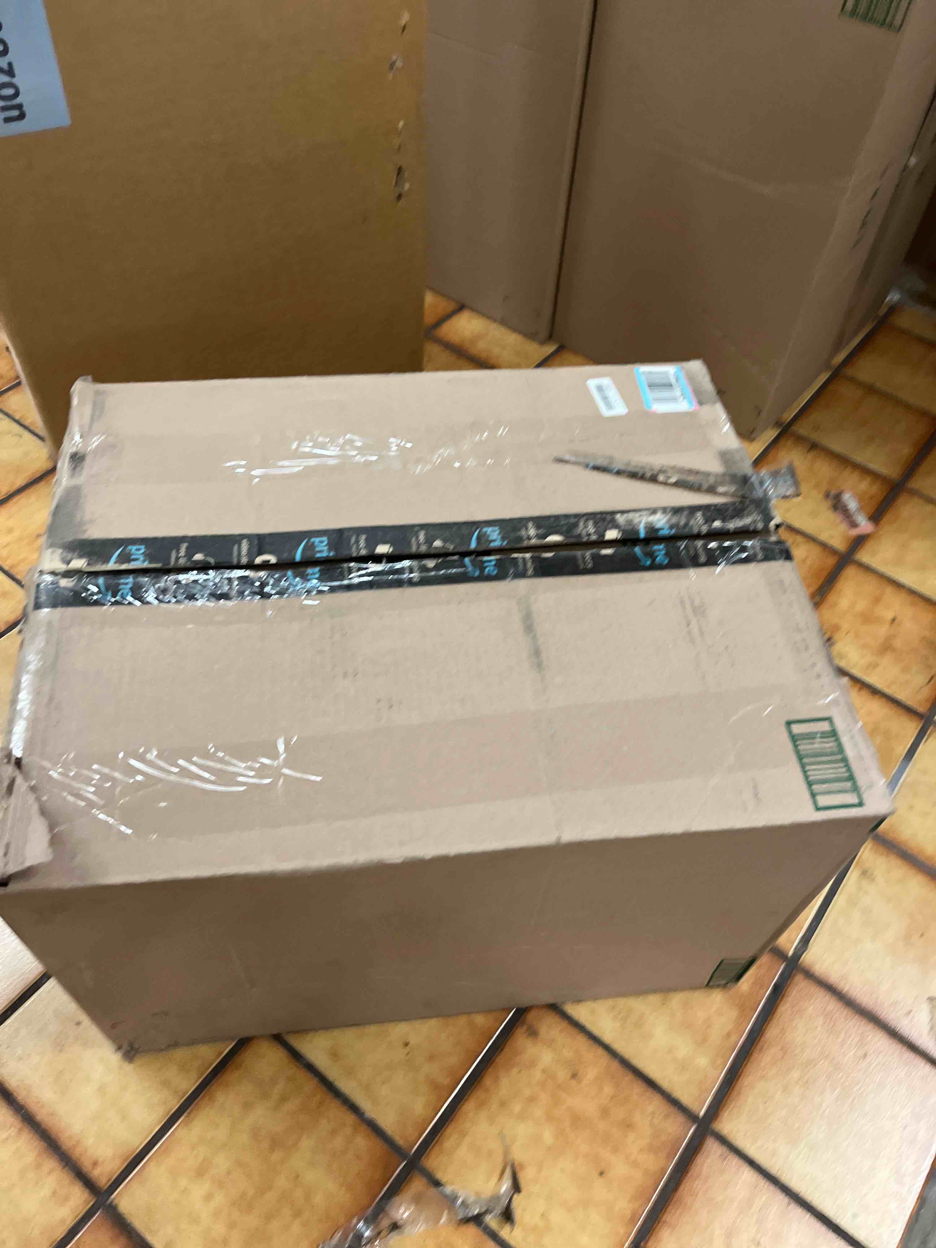 https://s3.amazonaws.com/lotting-images-prod/phillipi/BRN1836815_1759873031237.jpeg