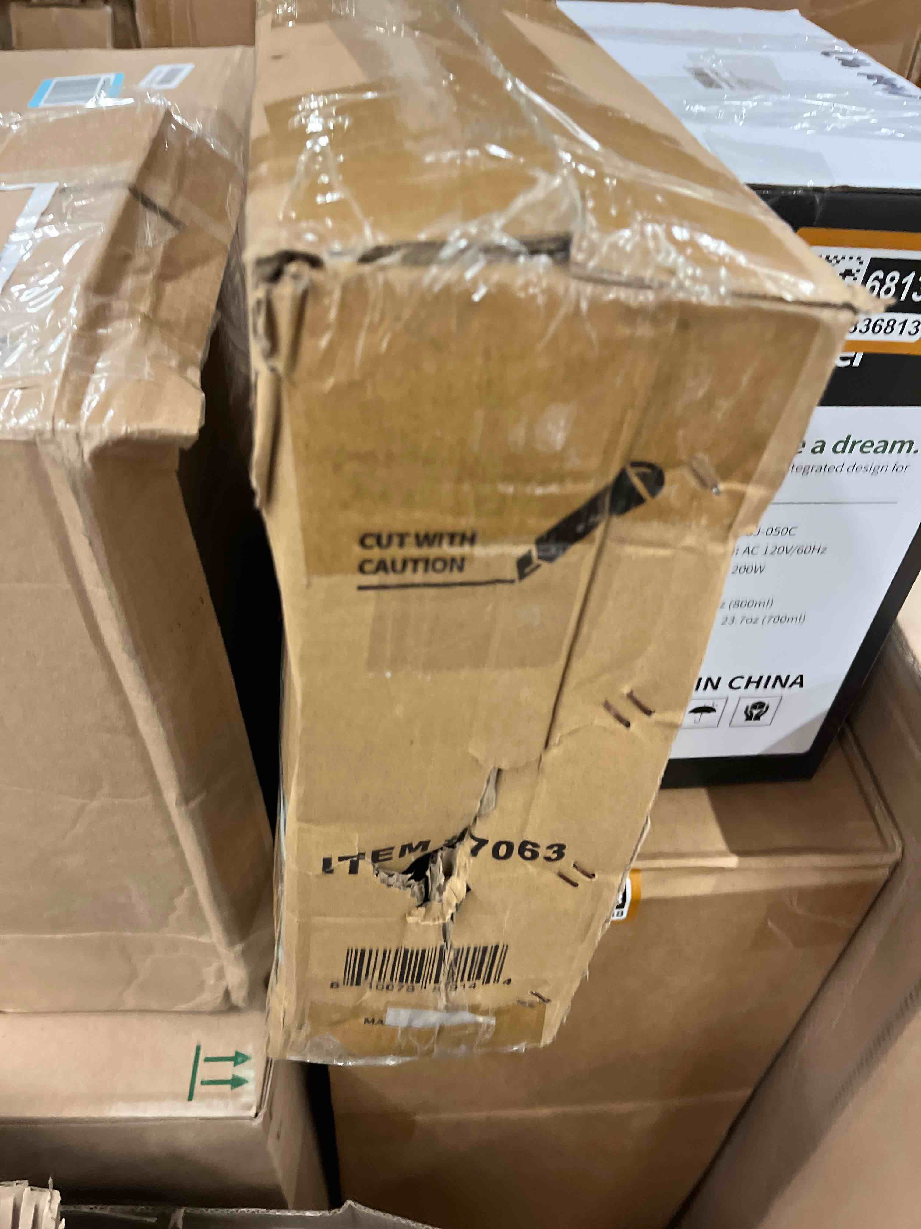 https://s3.amazonaws.com/lotting-images-prod/phillipi/BRN1836816_1759873293524.jpeg