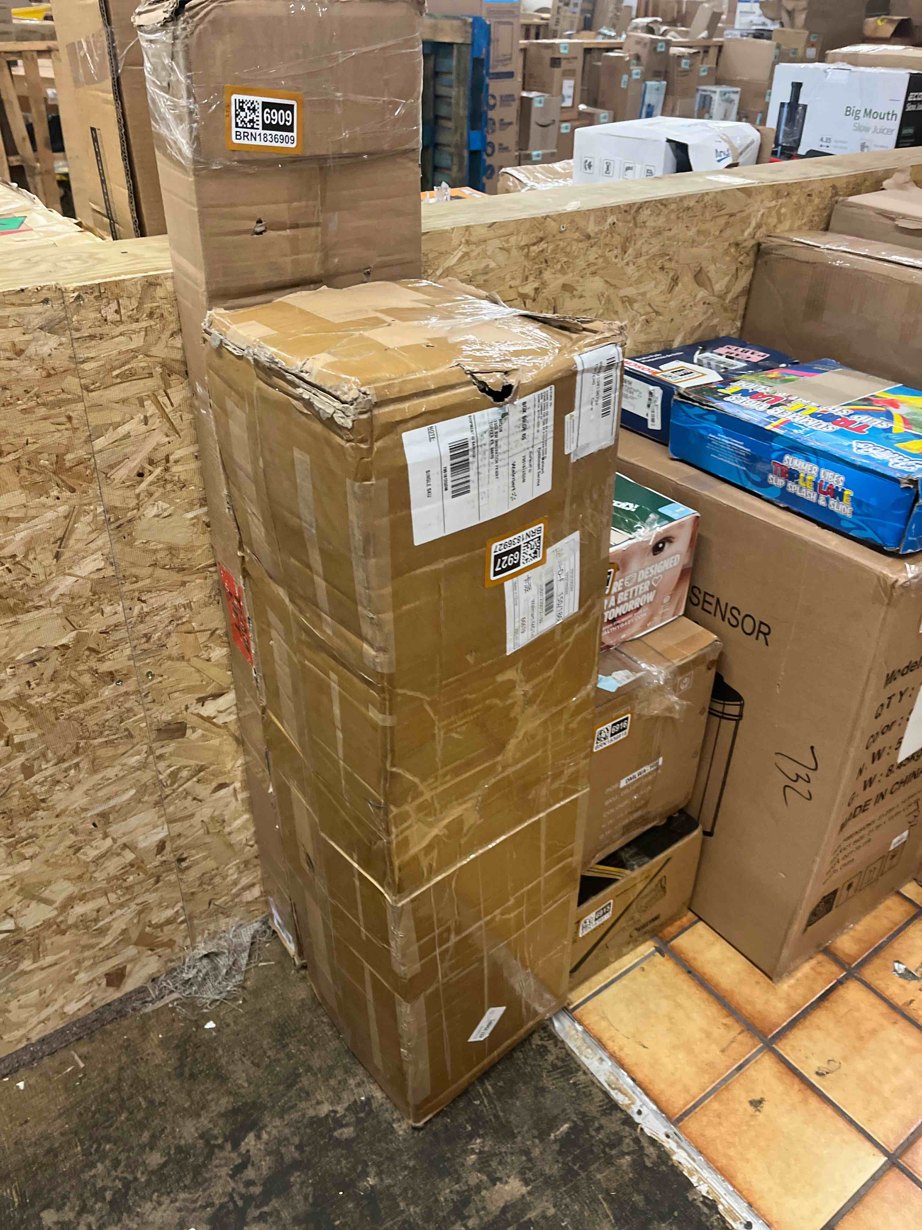 https://s3.amazonaws.com/lotting-images-prod/phillipi/BRN1836927_1759875108443.jpeg