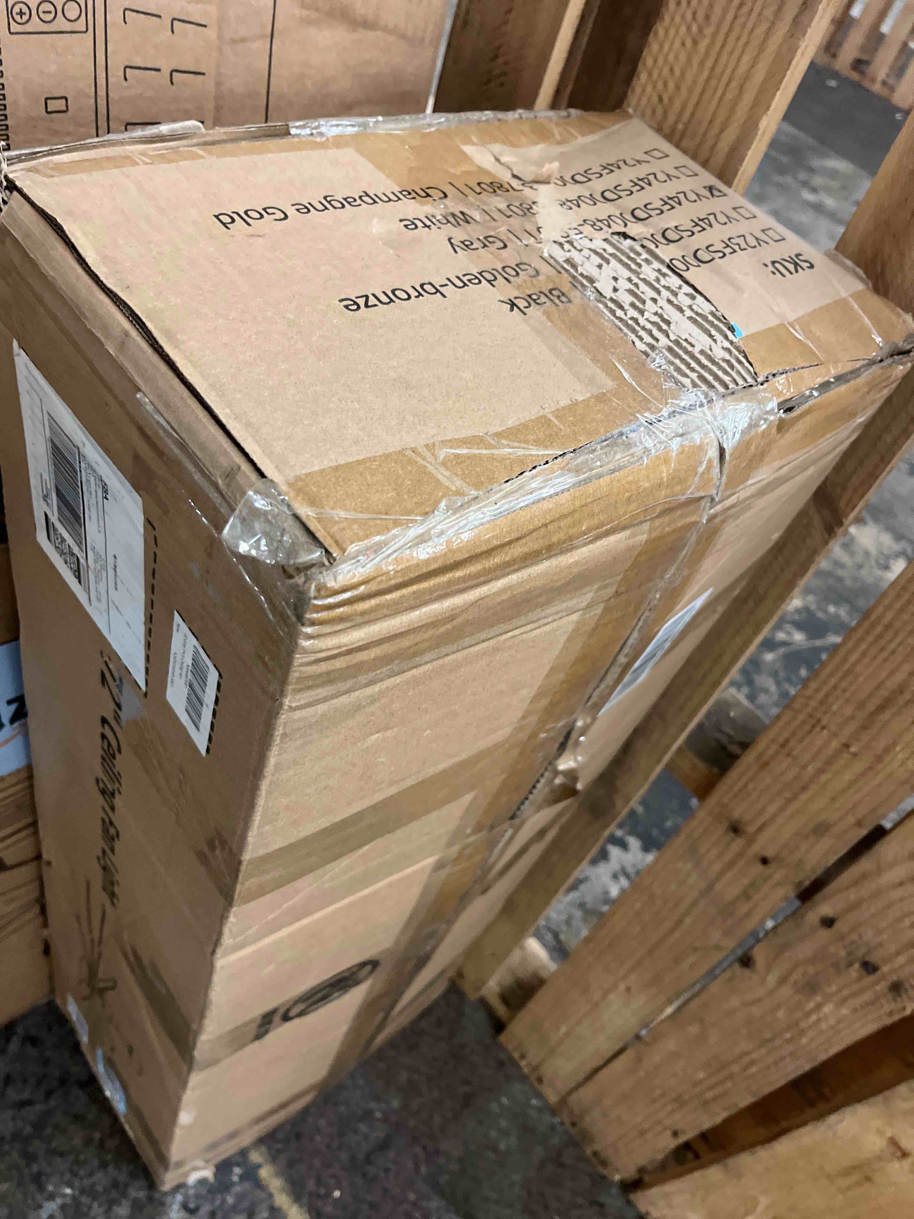 https://s3.amazonaws.com/lotting-images-prod/phillipi/BRN1837090_1755540346755.jpeg
