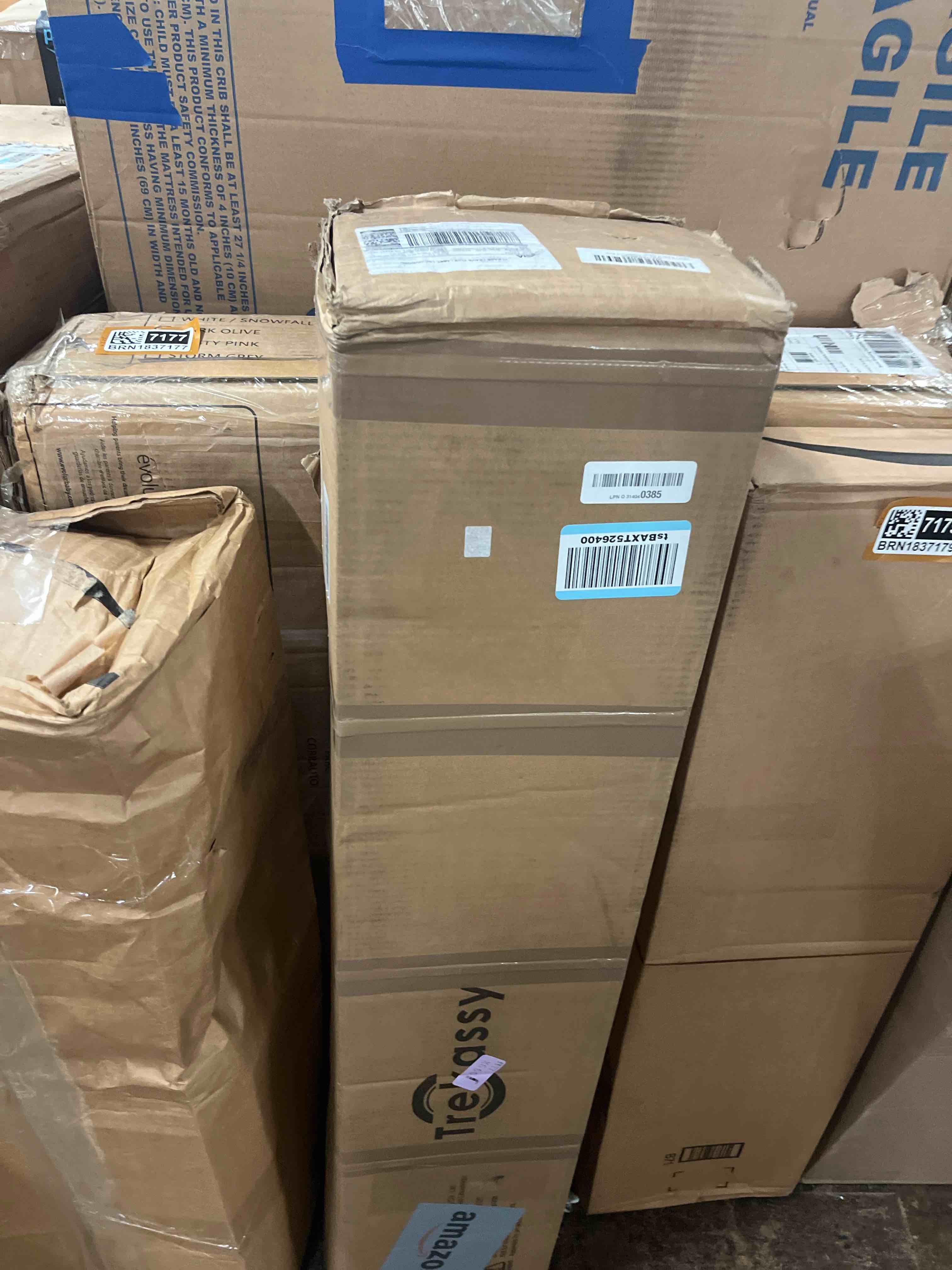 https://s3.amazonaws.com/lotting-images-prod/phillipi/BRN1837218_1755565618205.jpeg