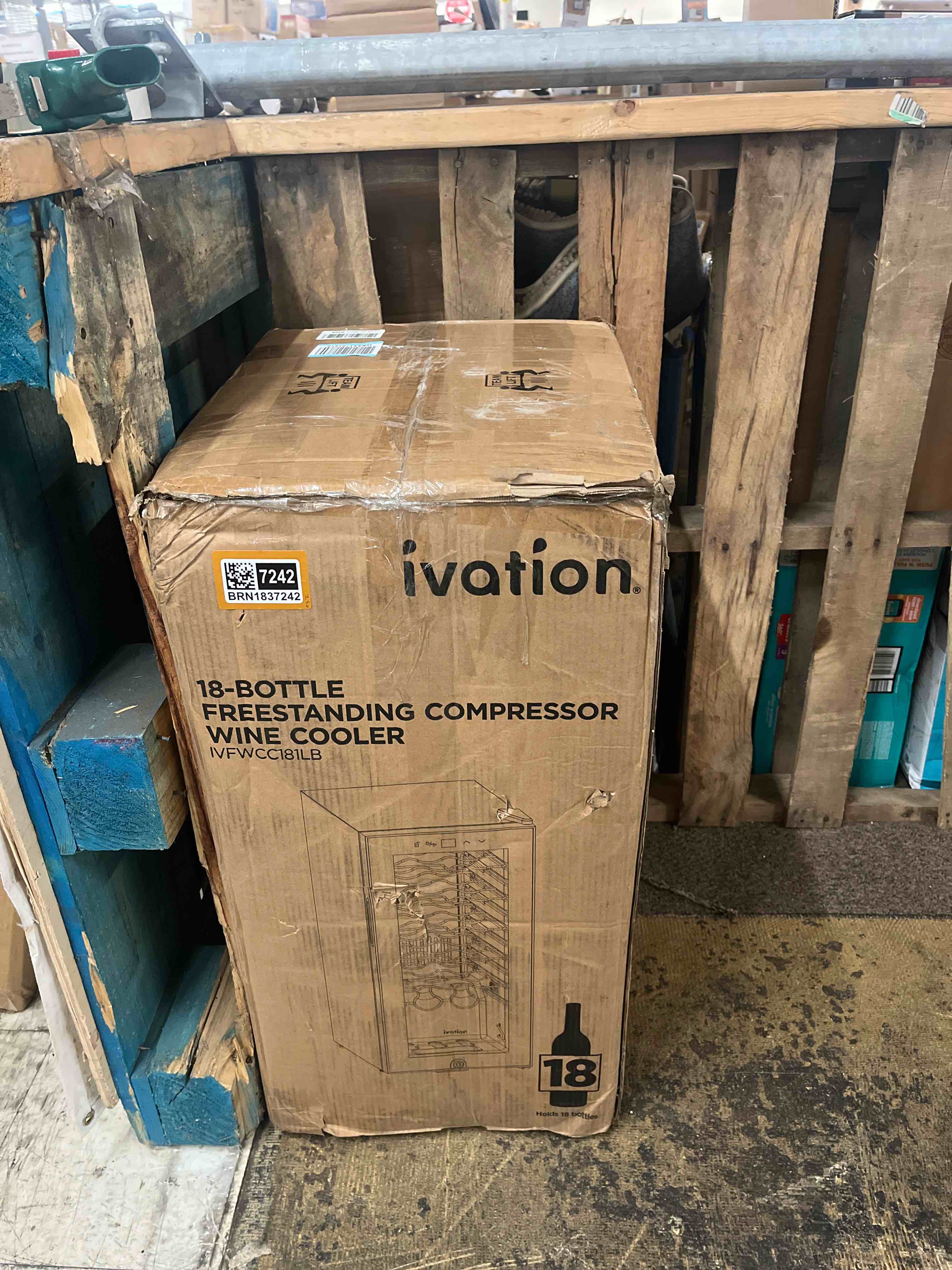 https://s3.amazonaws.com/lotting-images-prod/phillipi/BRN1837242_1755560617181.jpeg