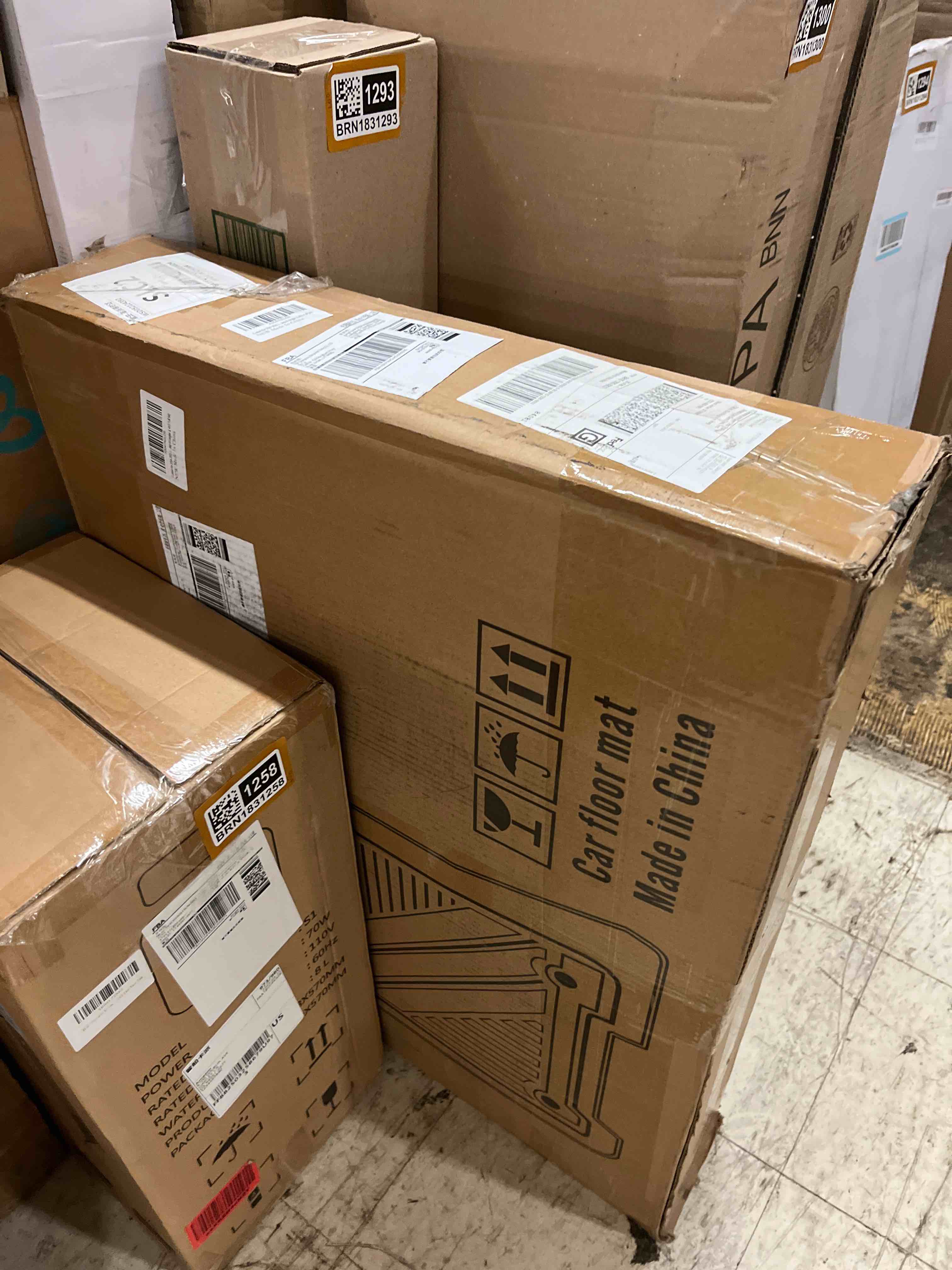 https://s3.amazonaws.com/lotting-images-prod/phillipi/BRN1837389_1758108709372.jpeg