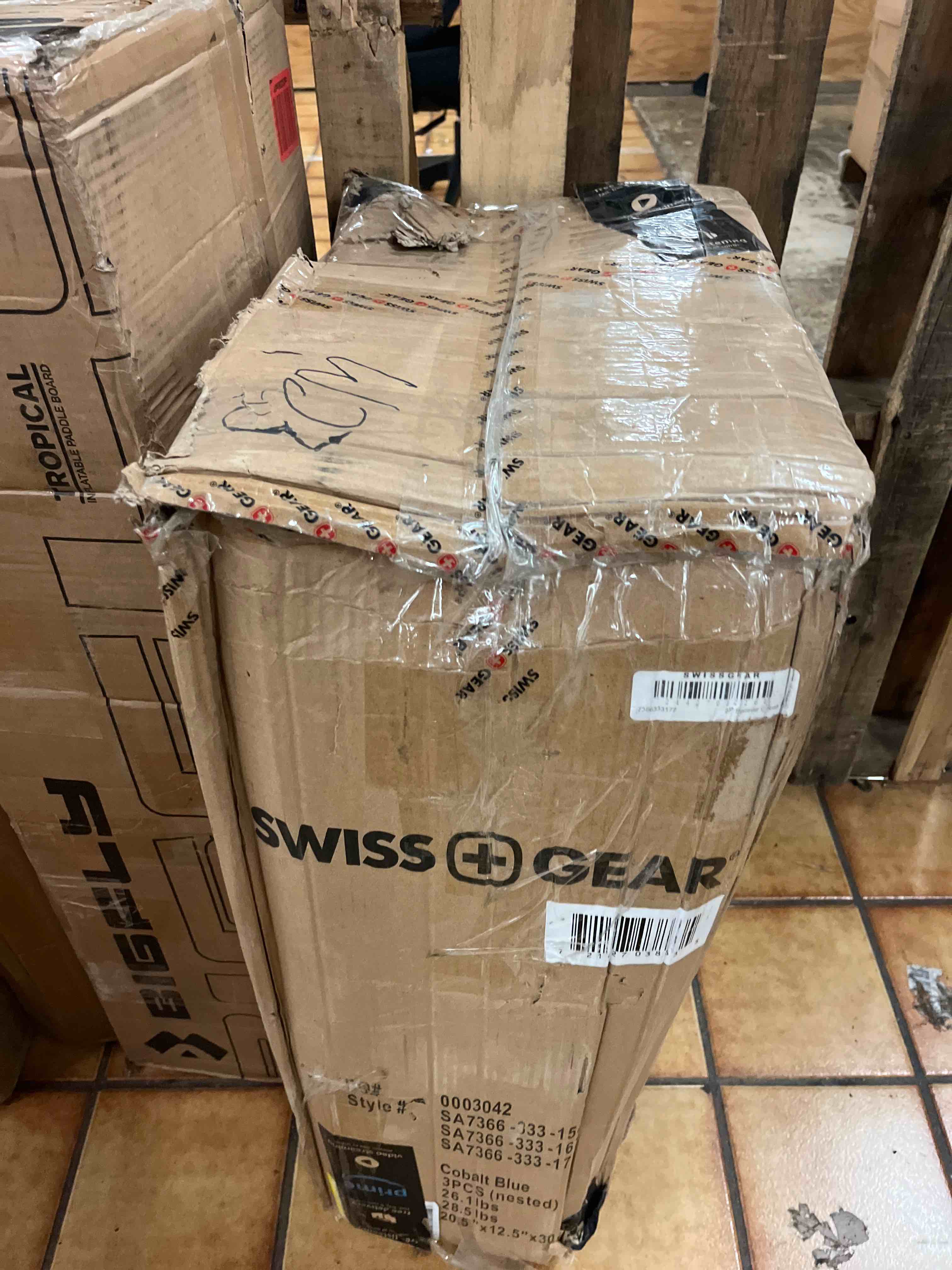 https://s3.amazonaws.com/lotting-images-prod/phillipi/BRN1837412_1755732510343.jpeg