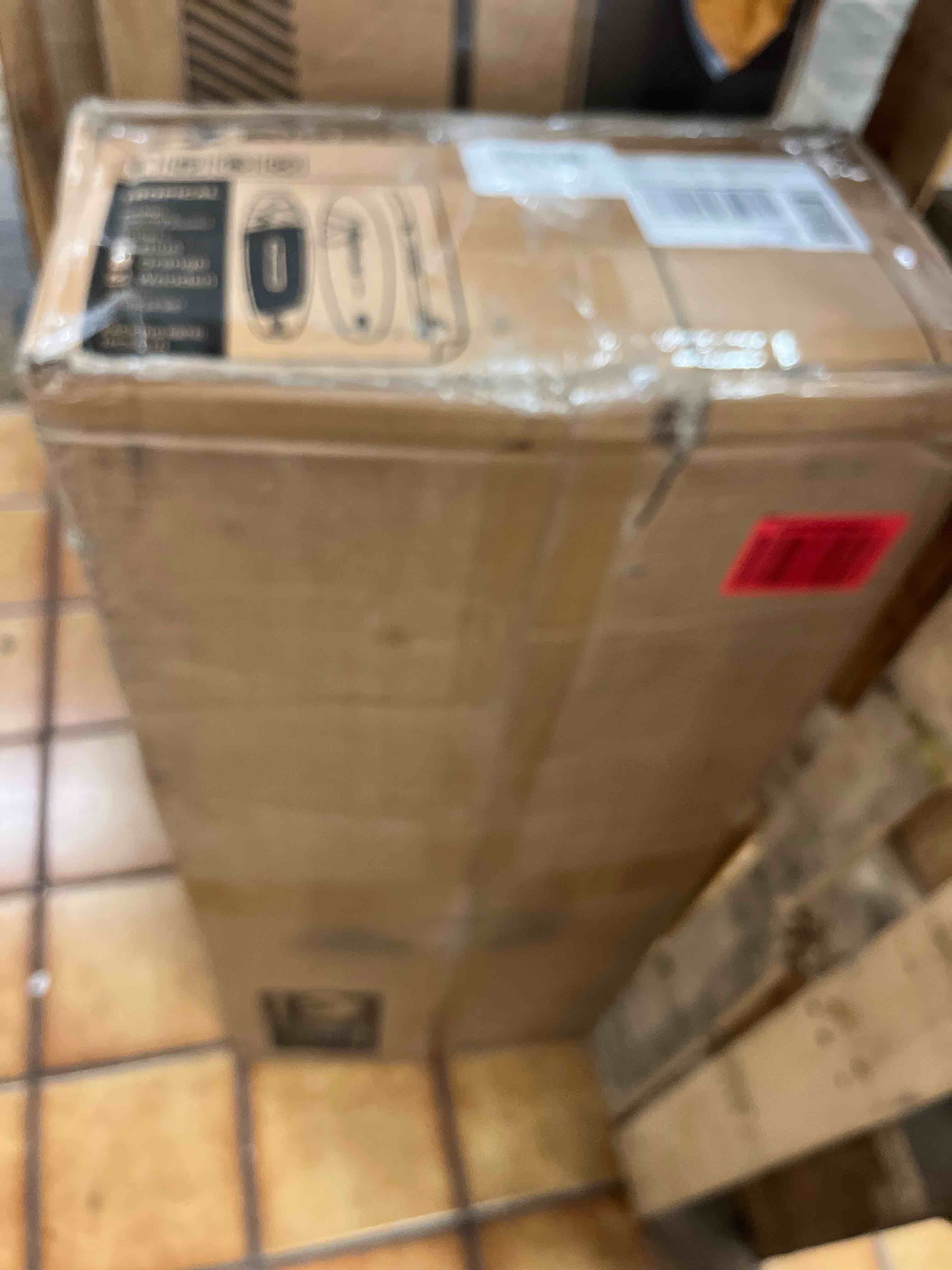 https://s3.amazonaws.com/lotting-images-prod/phillipi/BRN1837421_1755732399404.jpeg