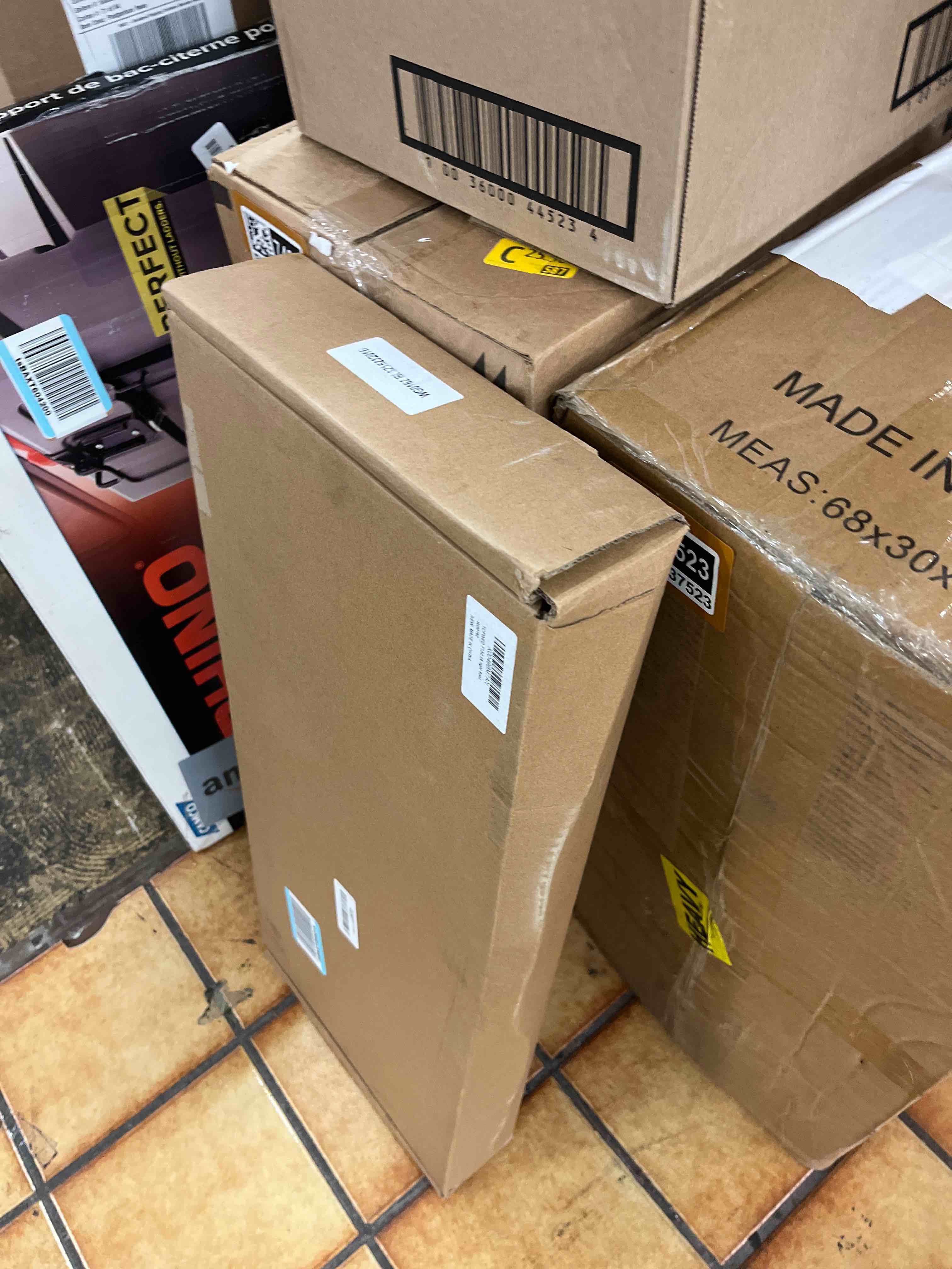 https://s3.amazonaws.com/lotting-images-prod/phillipi/BRN1837441_1755798666665.jpeg
