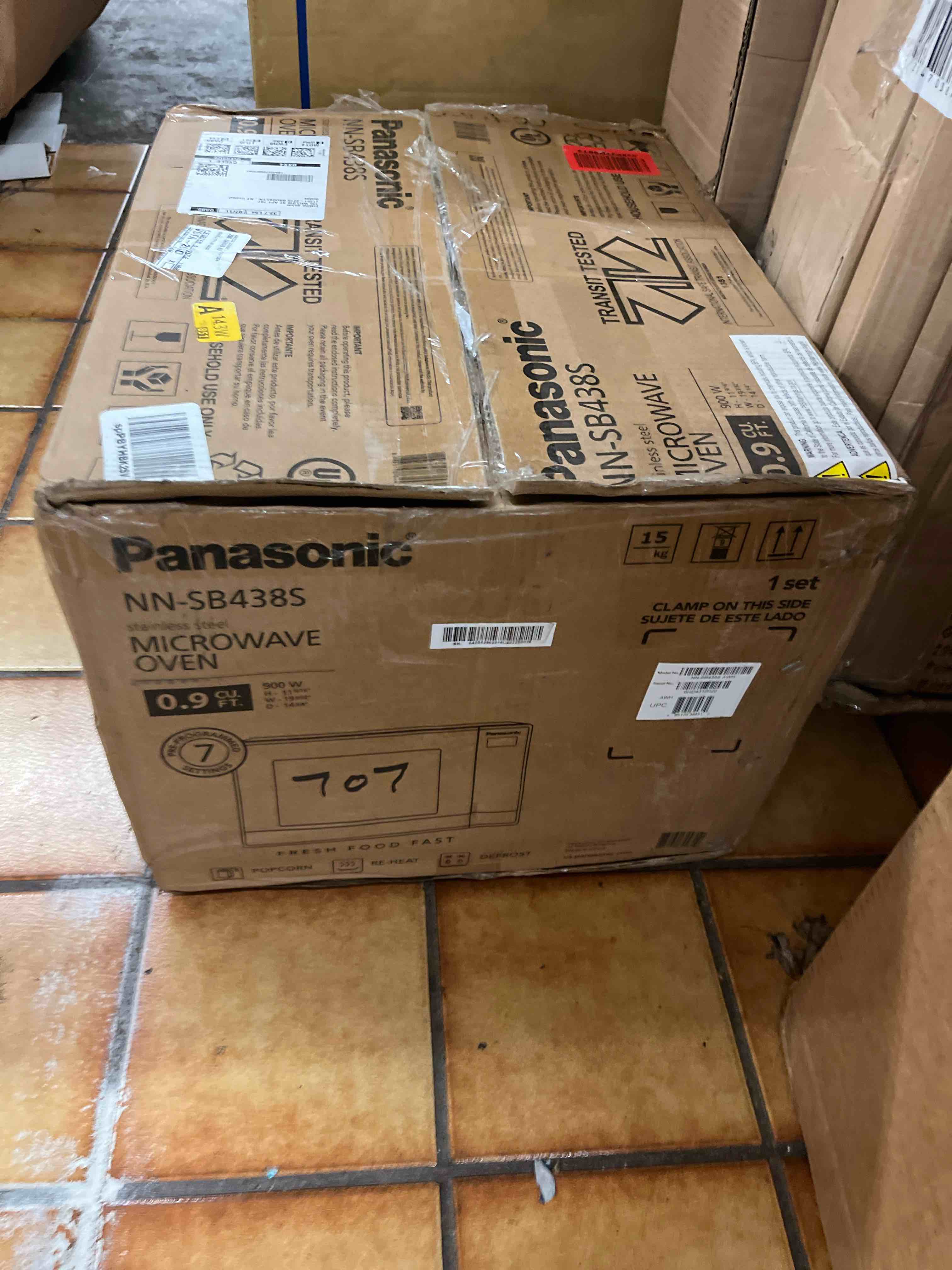 https://s3.amazonaws.com/lotting-images-prod/phillipi/BRN1837478_1755736657201.jpeg