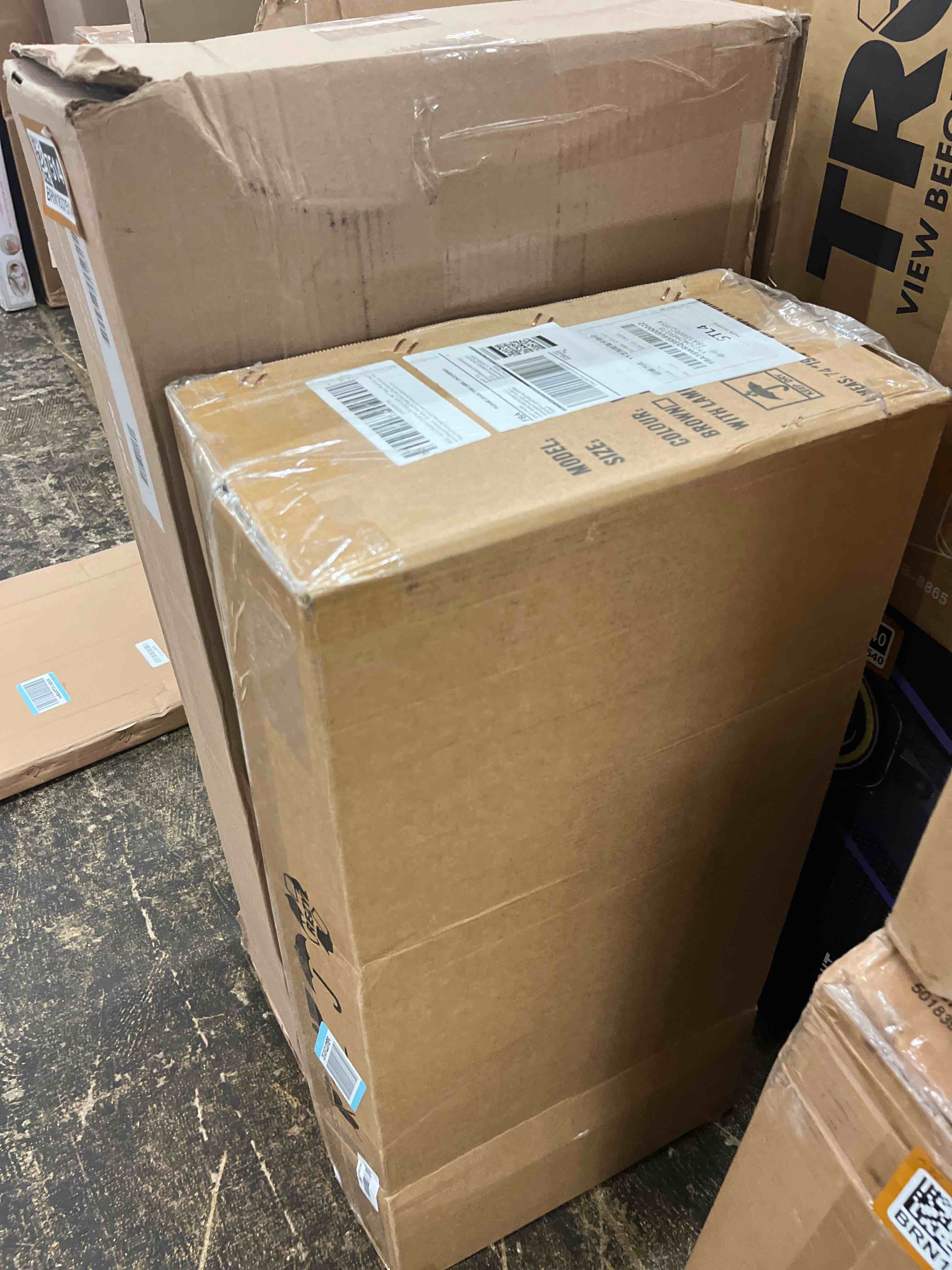 https://s3.amazonaws.com/lotting-images-prod/phillipi/BRN1837515_1755798035581.jpeg