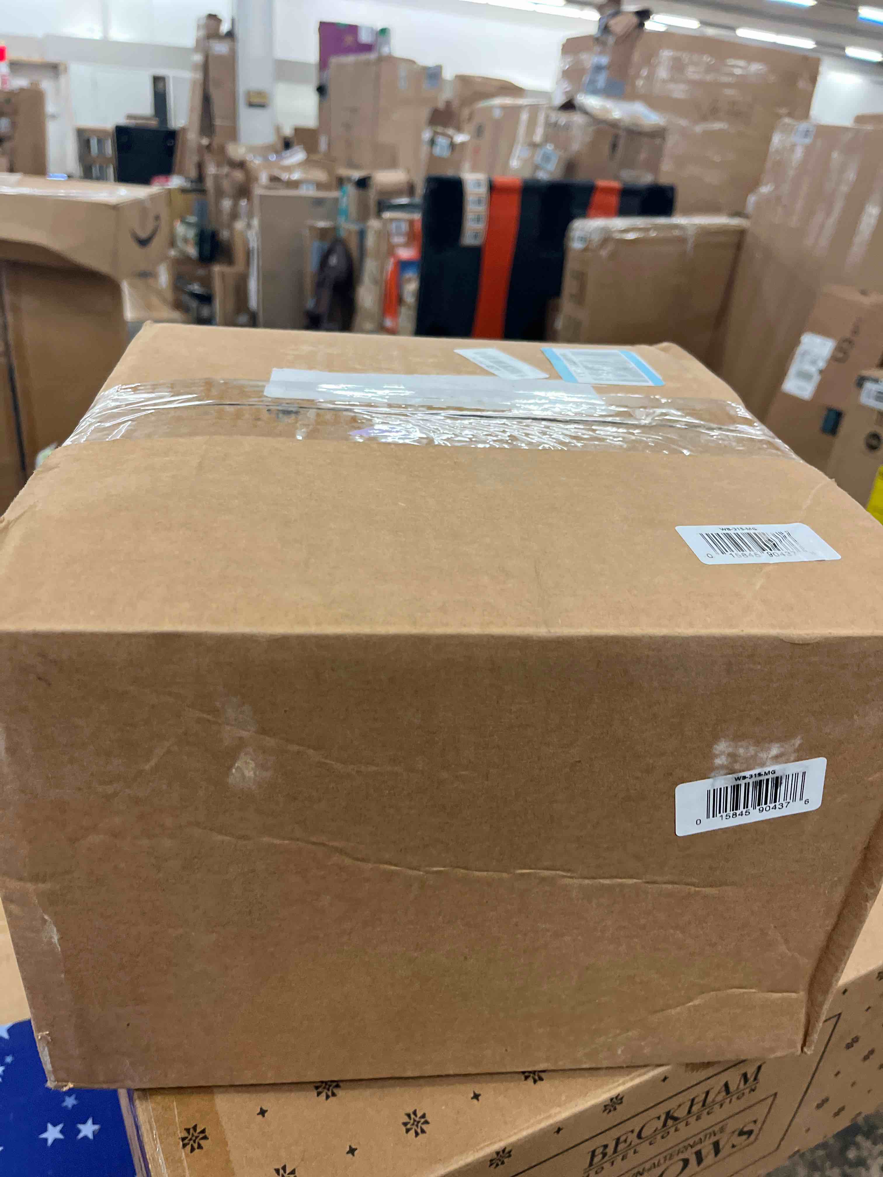 https://s3.amazonaws.com/lotting-images-prod/phillipi/BRN1837552_1755793822255.jpeg