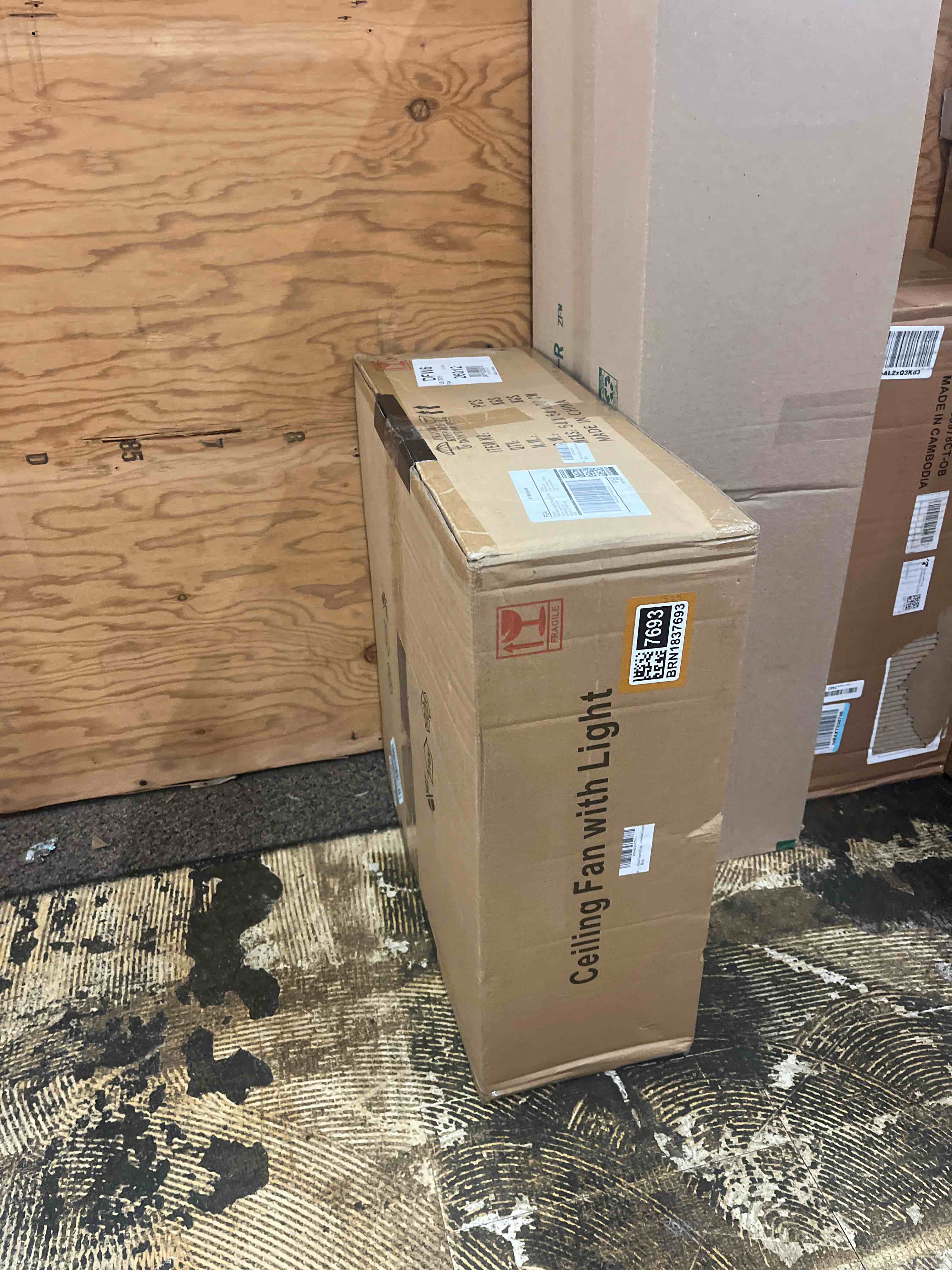 https://s3.amazonaws.com/lotting-images-prod/phillipi/BRN1837693_1756823740645.jpeg
