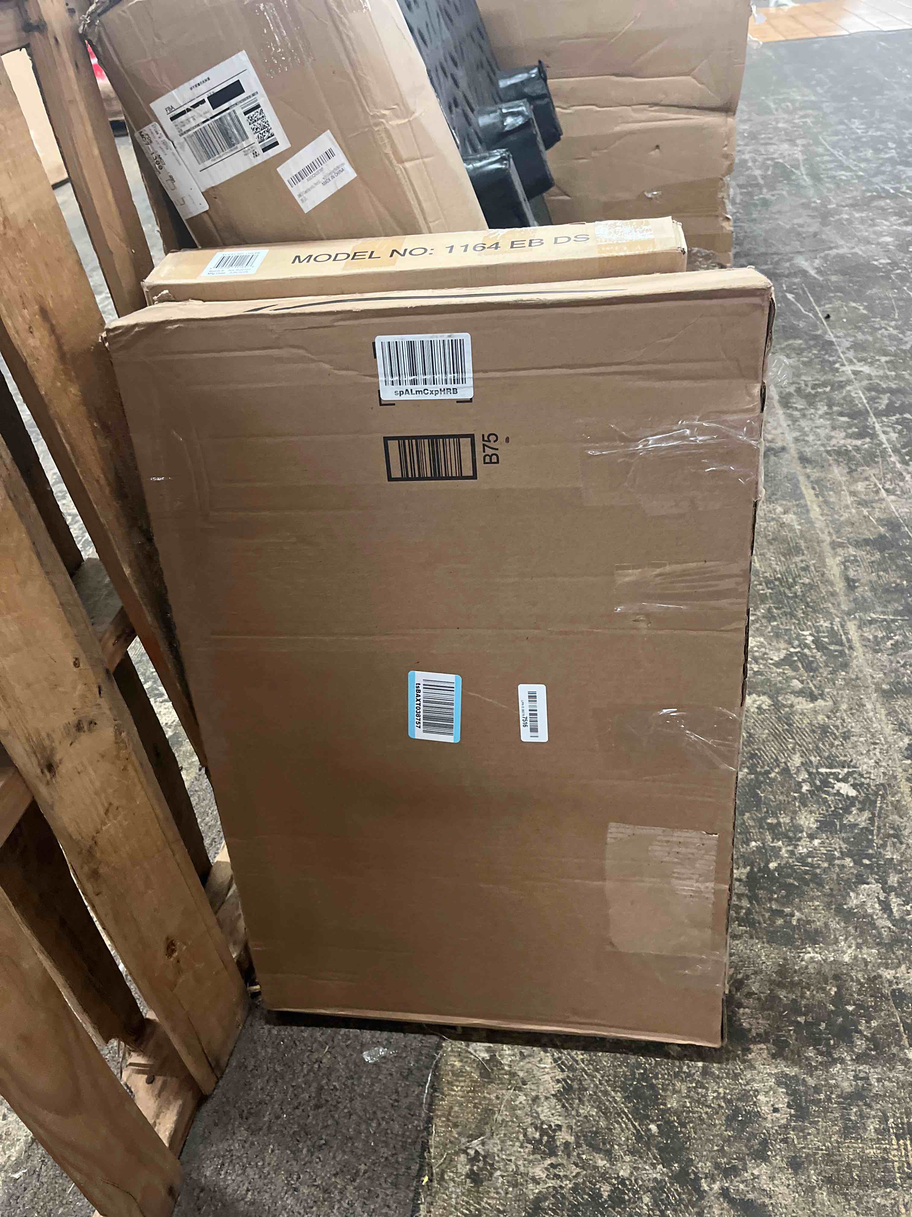 https://s3.amazonaws.com/lotting-images-prod/phillipi/BRN1837739_1756847896369.jpeg