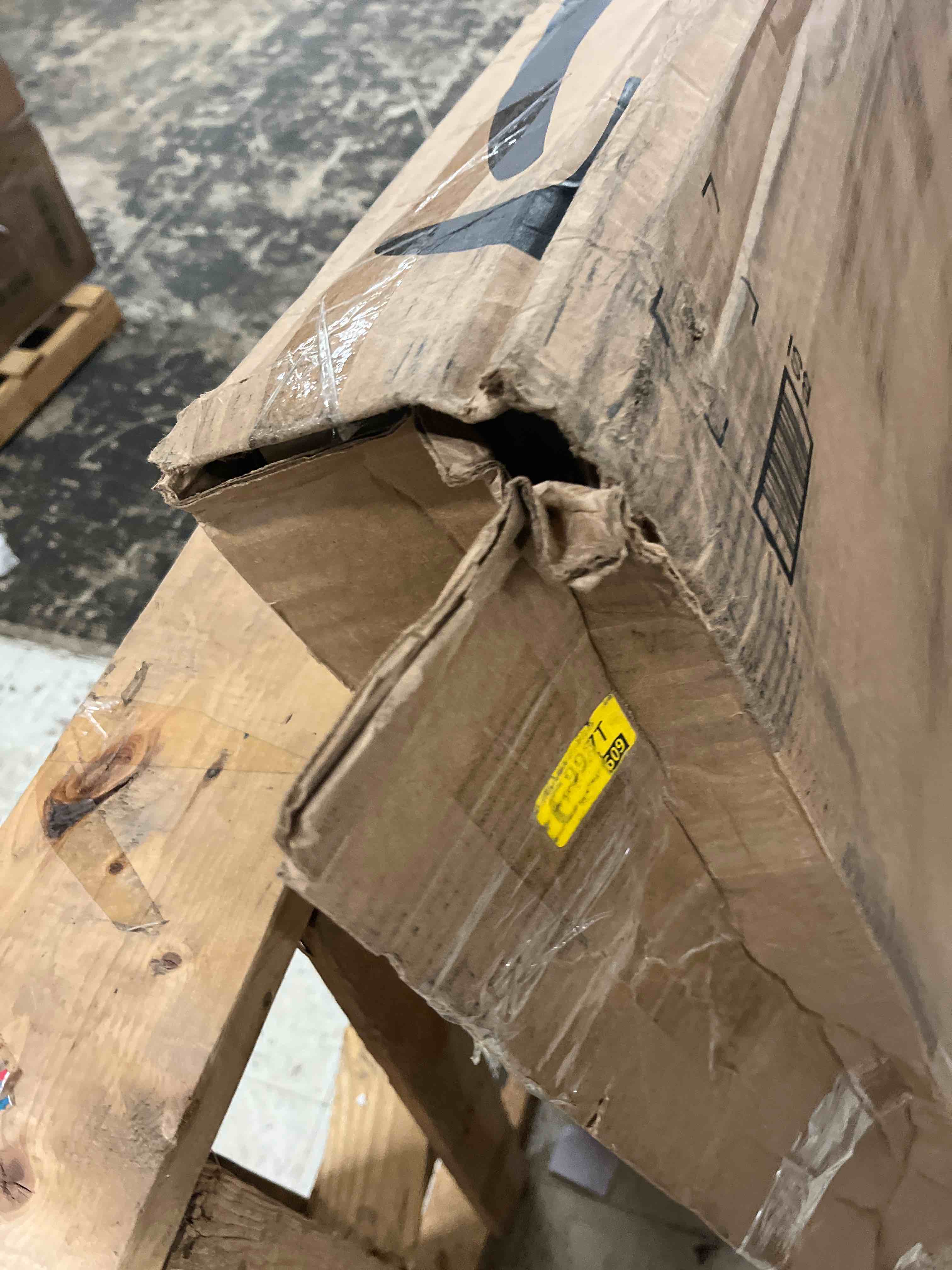 https://s3.amazonaws.com/lotting-images-prod/phillipi/BRN1837748_1756848373289.jpeg