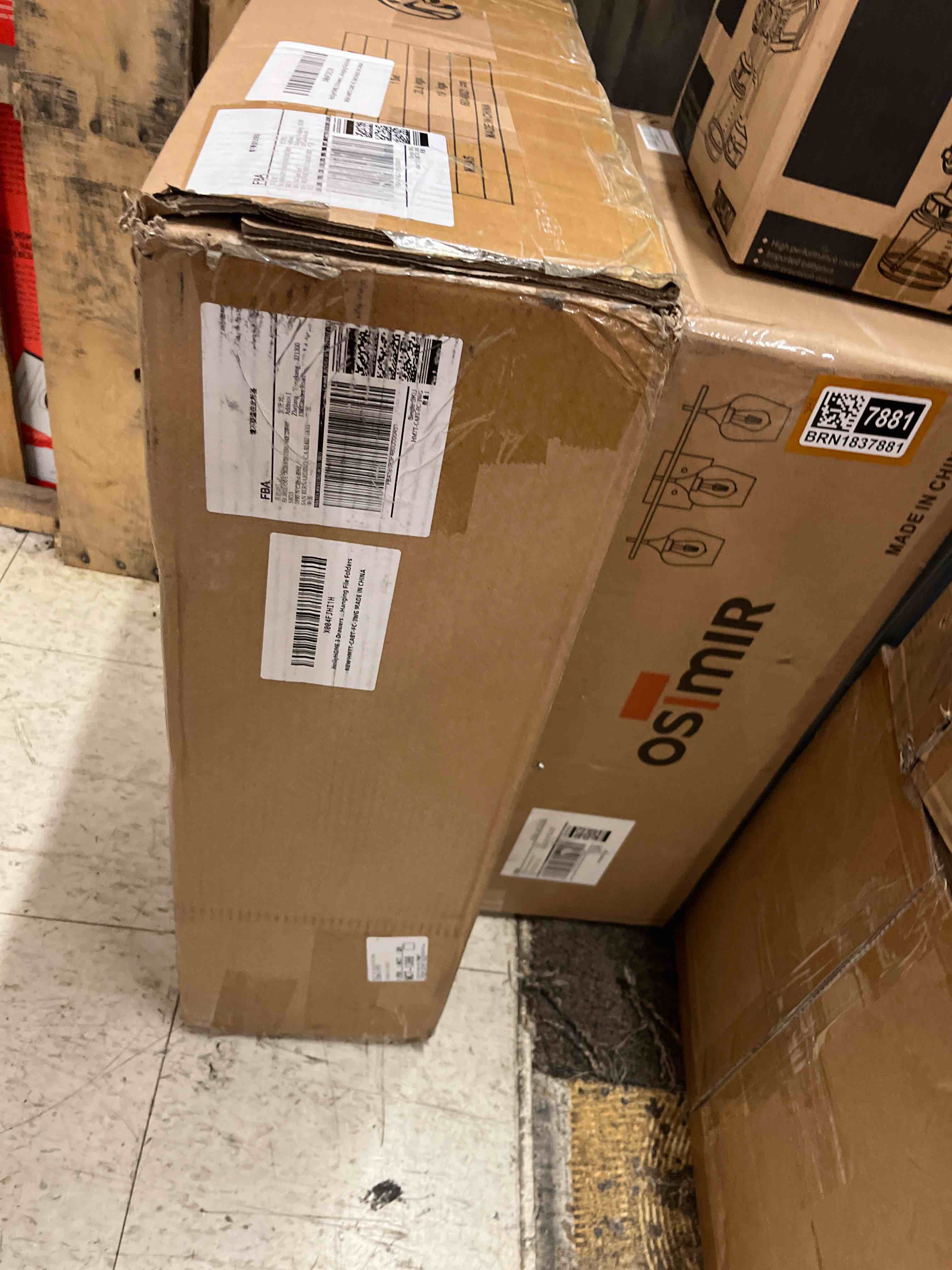 https://s3.amazonaws.com/lotting-images-prod/phillipi/BRN1837874_1756927982231.jpeg