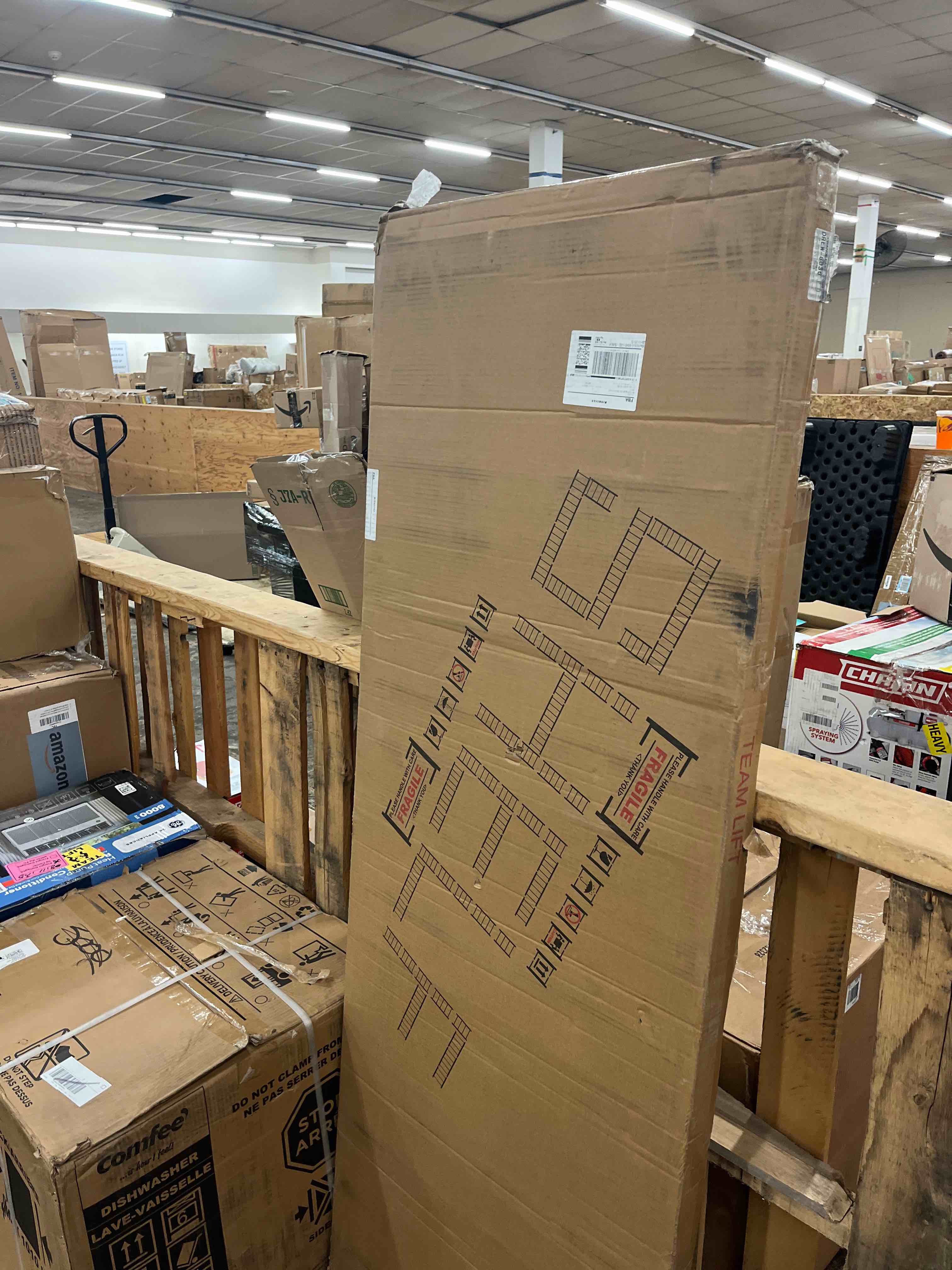 https://s3.amazonaws.com/lotting-images-prod/phillipi/BRN1837918_1756921808393.jpeg