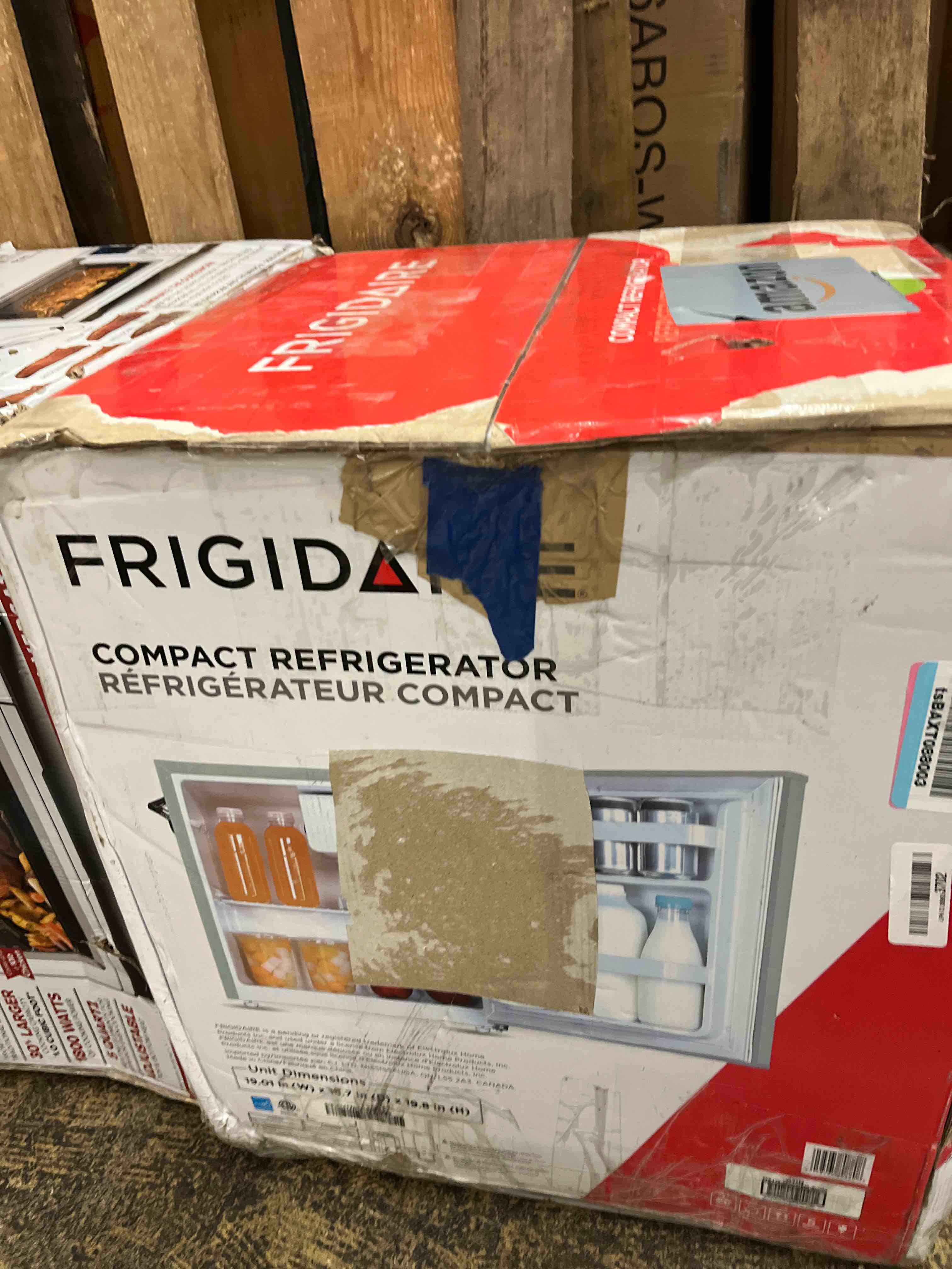 https://s3.amazonaws.com/lotting-images-prod/phillipi/BRN1838109_1757083573895.jpeg
