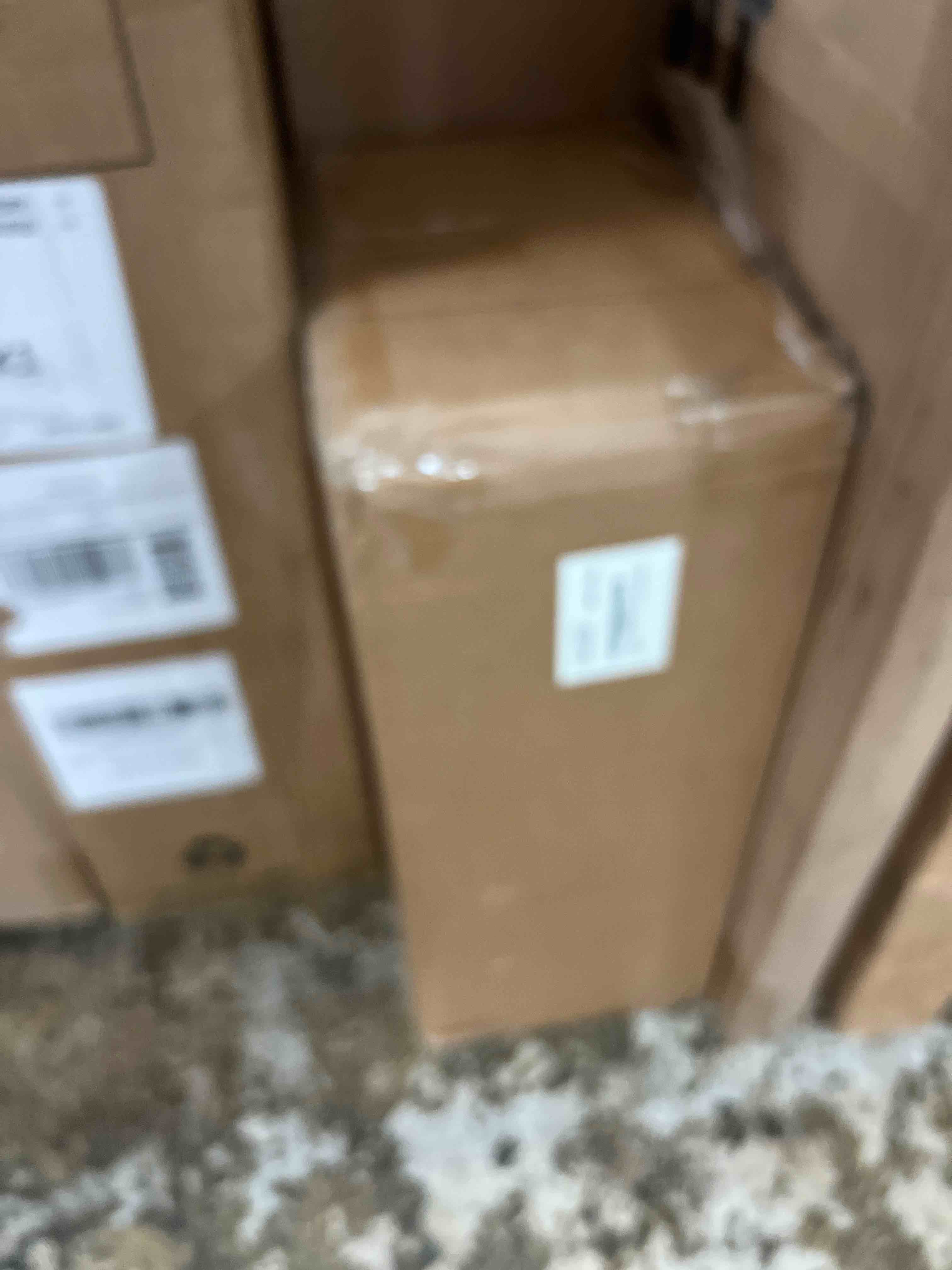https://s3.amazonaws.com/lotting-images-prod/phillipi/BRN1838174_1758583146467.jpeg