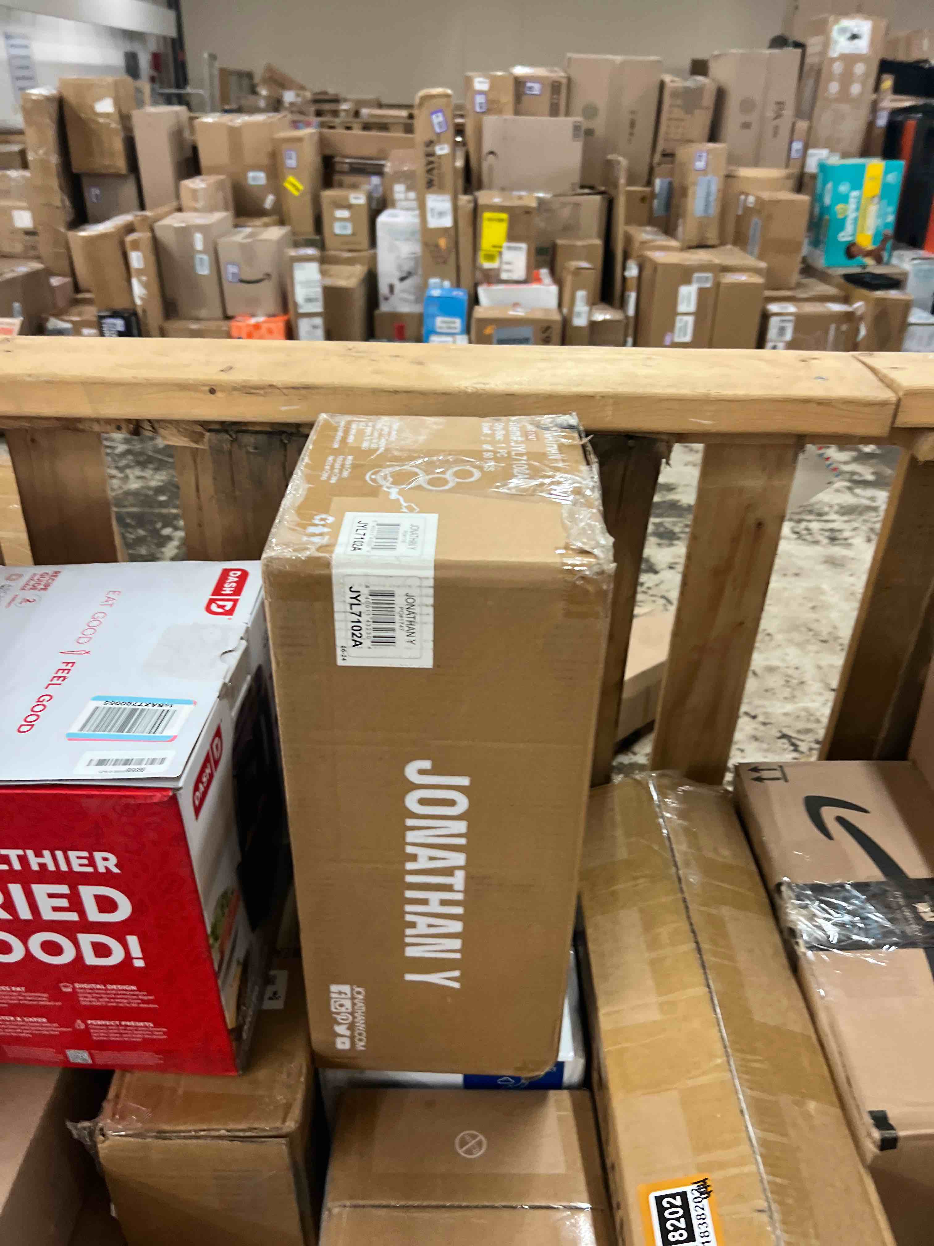https://s3.amazonaws.com/lotting-images-prod/phillipi/BRN1838194_1758581582778.jpeg