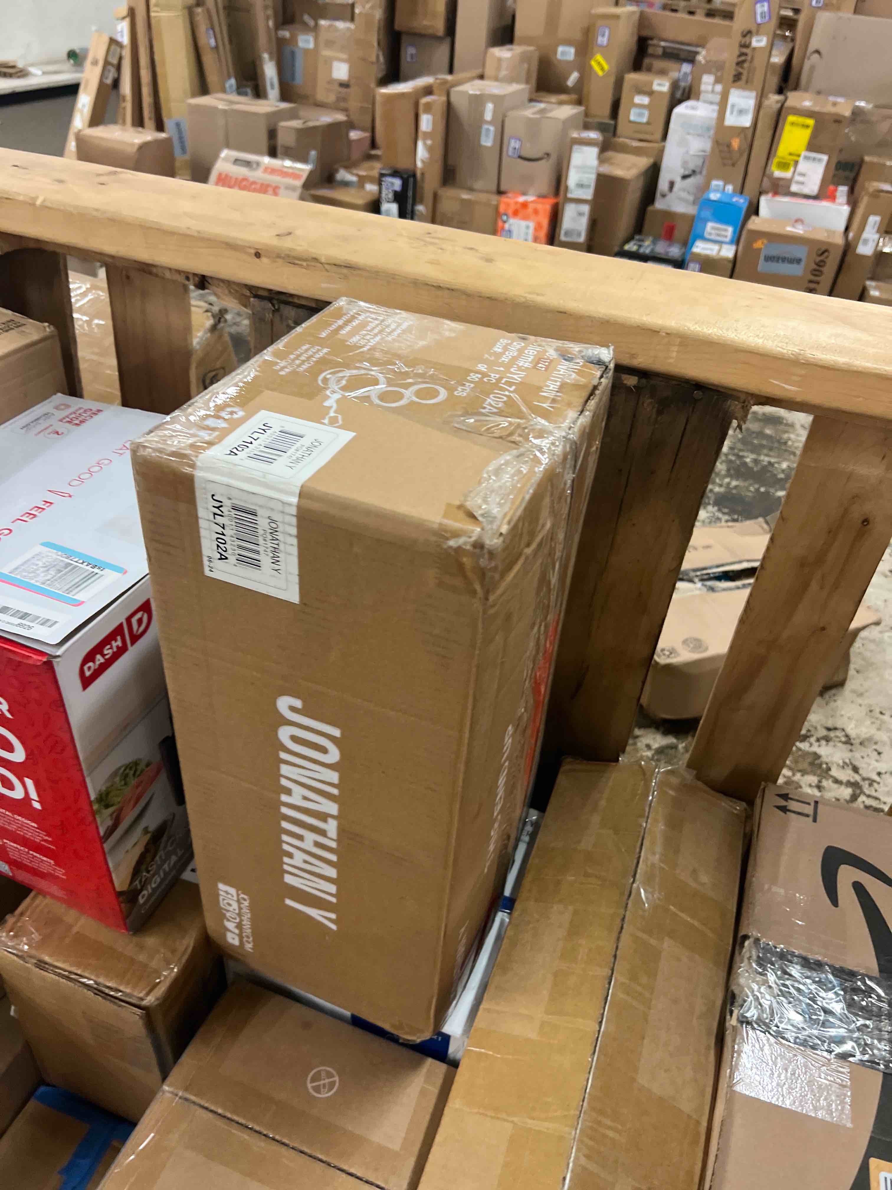 https://s3.amazonaws.com/lotting-images-prod/phillipi/BRN1838194_1758581584076.jpeg