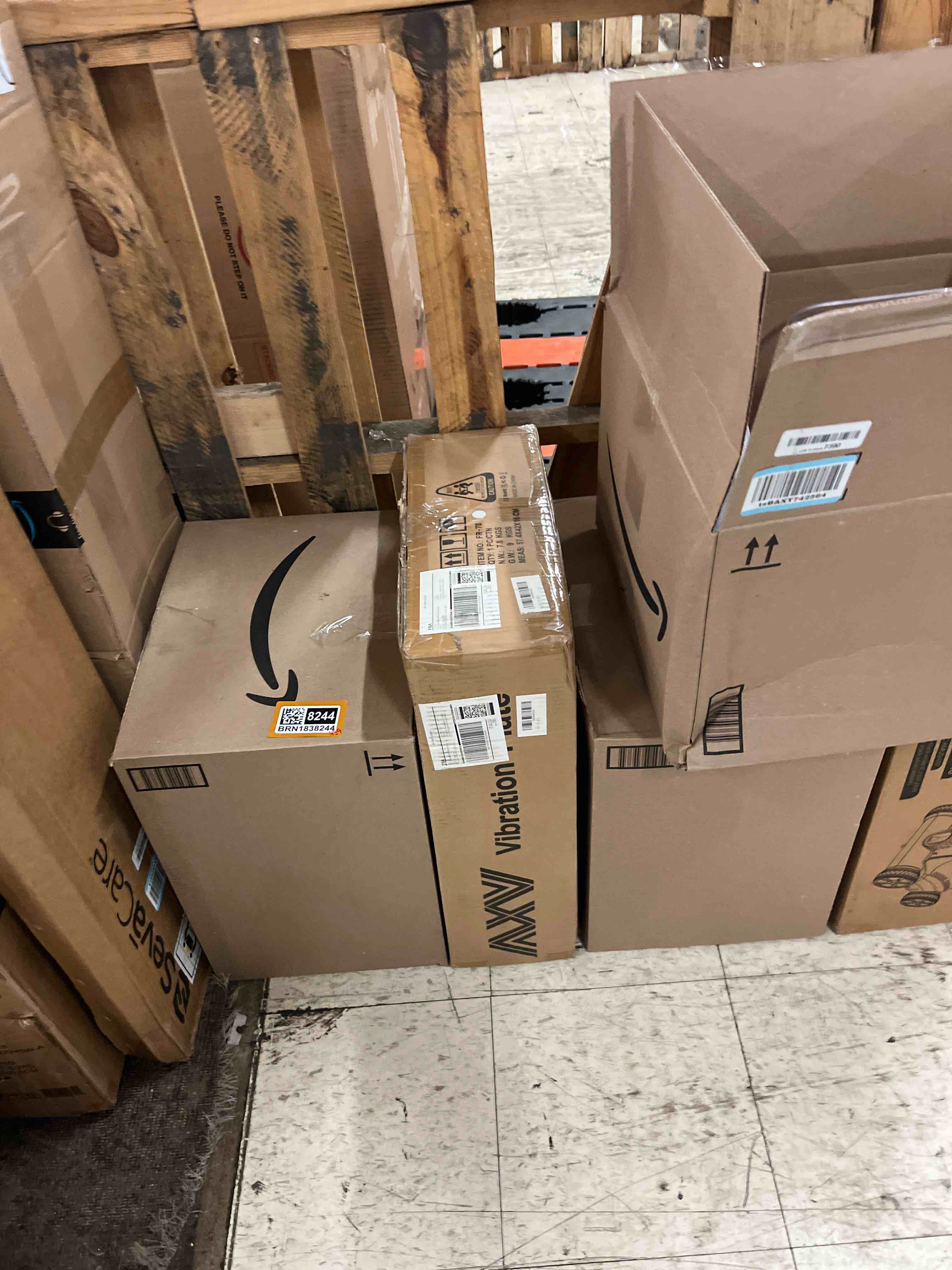 https://s3.amazonaws.com/lotting-images-prod/phillipi/BRN1838243_1758685035192.jpeg