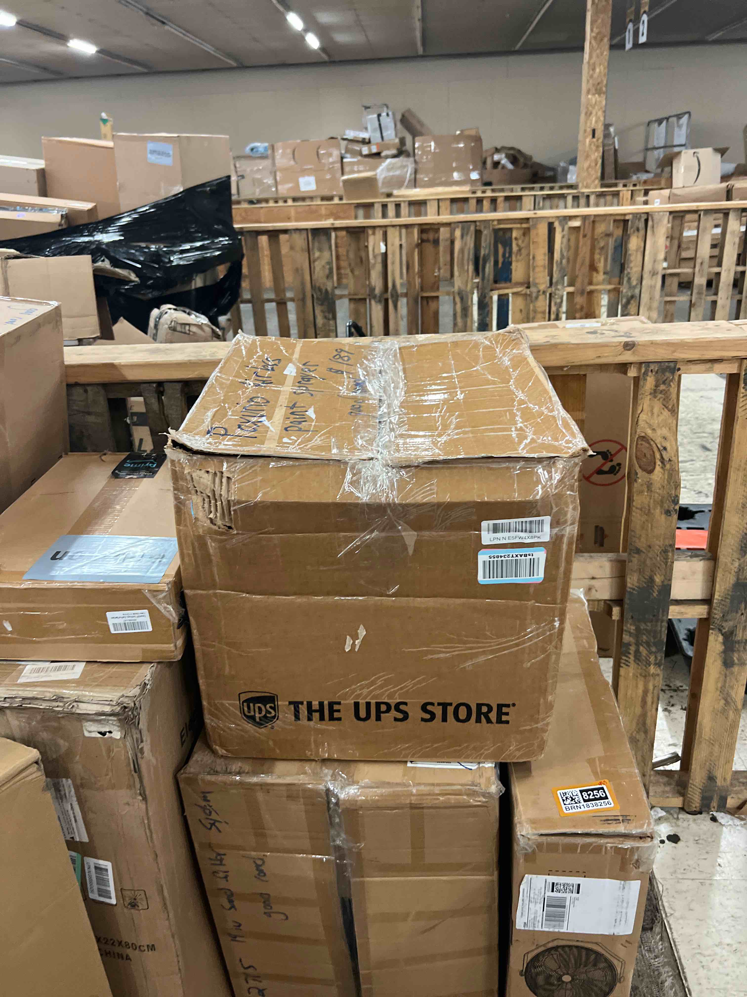 https://s3.amazonaws.com/lotting-images-prod/phillipi/BRN1838255_1758683080207.jpeg
