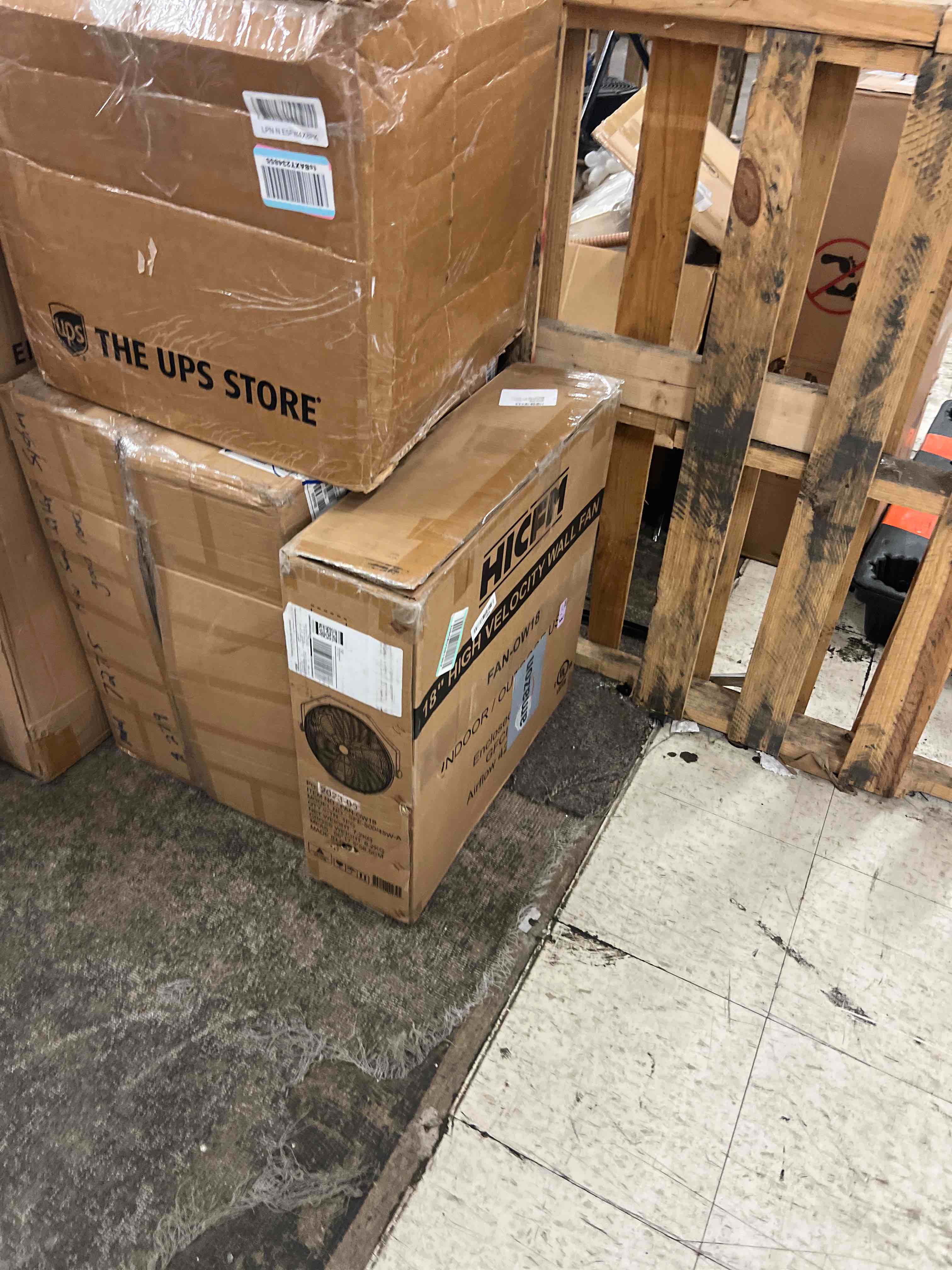 https://s3.amazonaws.com/lotting-images-prod/phillipi/BRN1838256_1758682964876.jpeg
