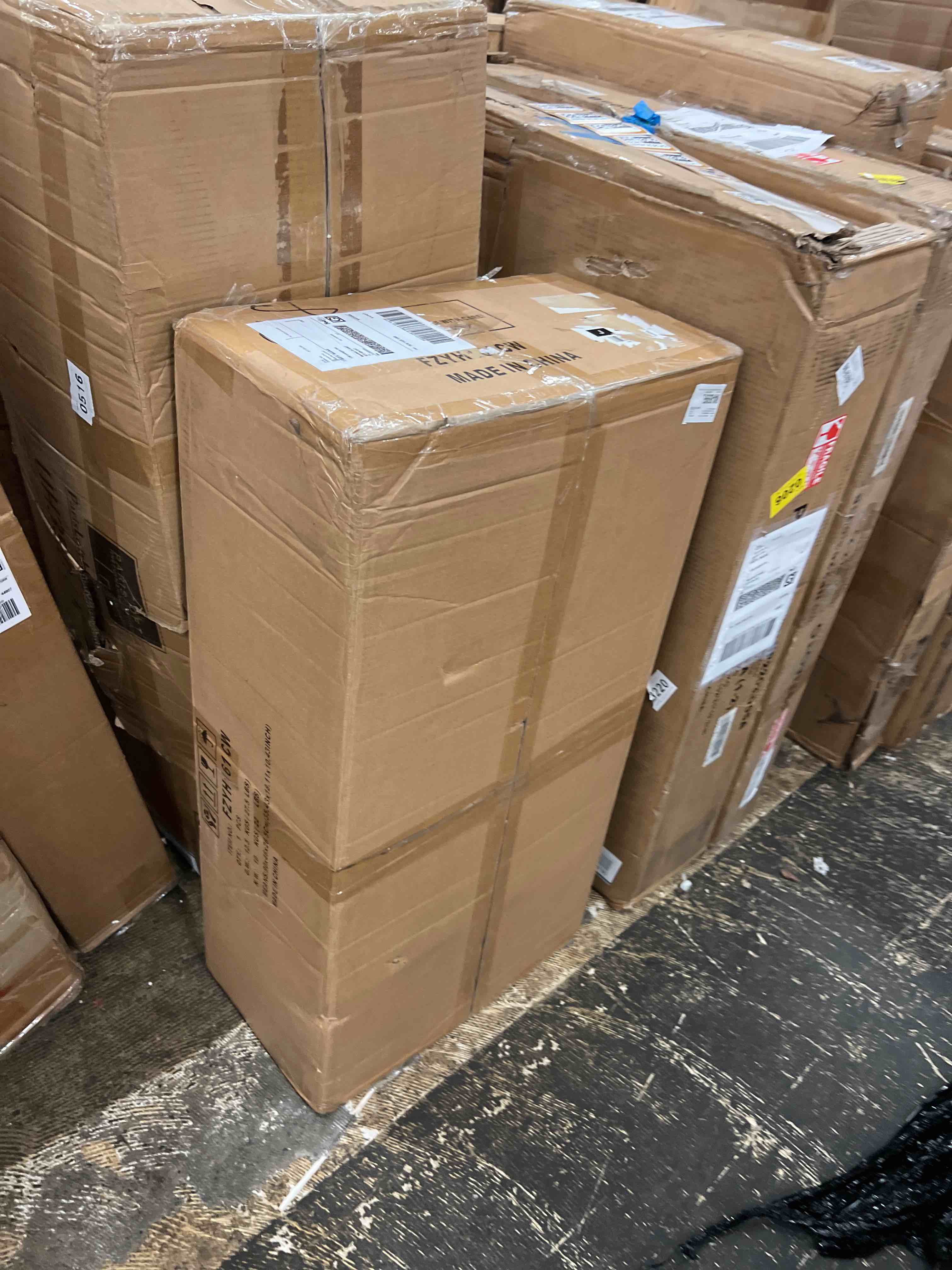 https://s3.amazonaws.com/lotting-images-prod/phillipi/BRN1838348_1758825108468.jpeg