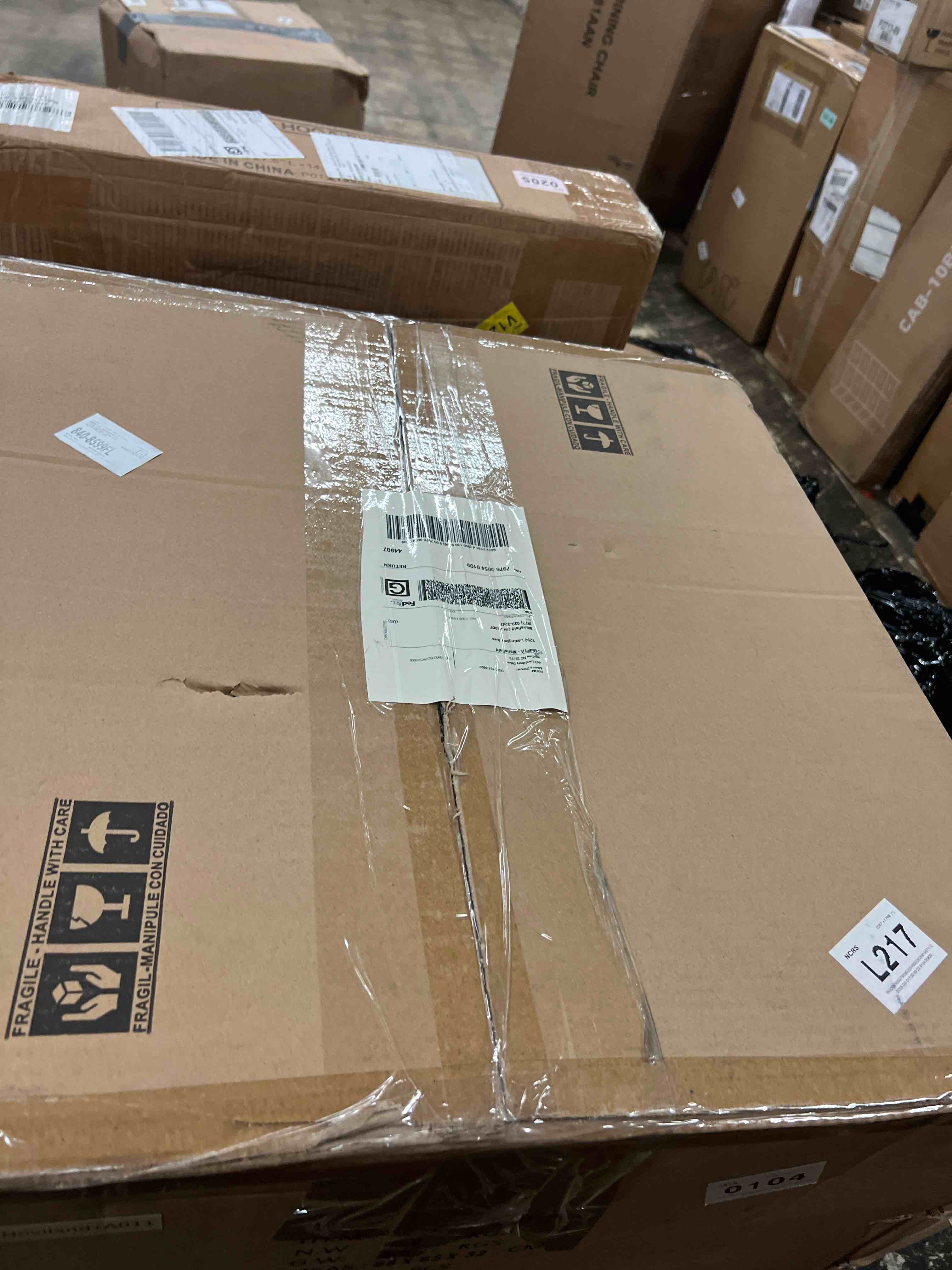 https://s3.amazonaws.com/lotting-images-prod/phillipi/BRN1838368_1758828963627.jpeg