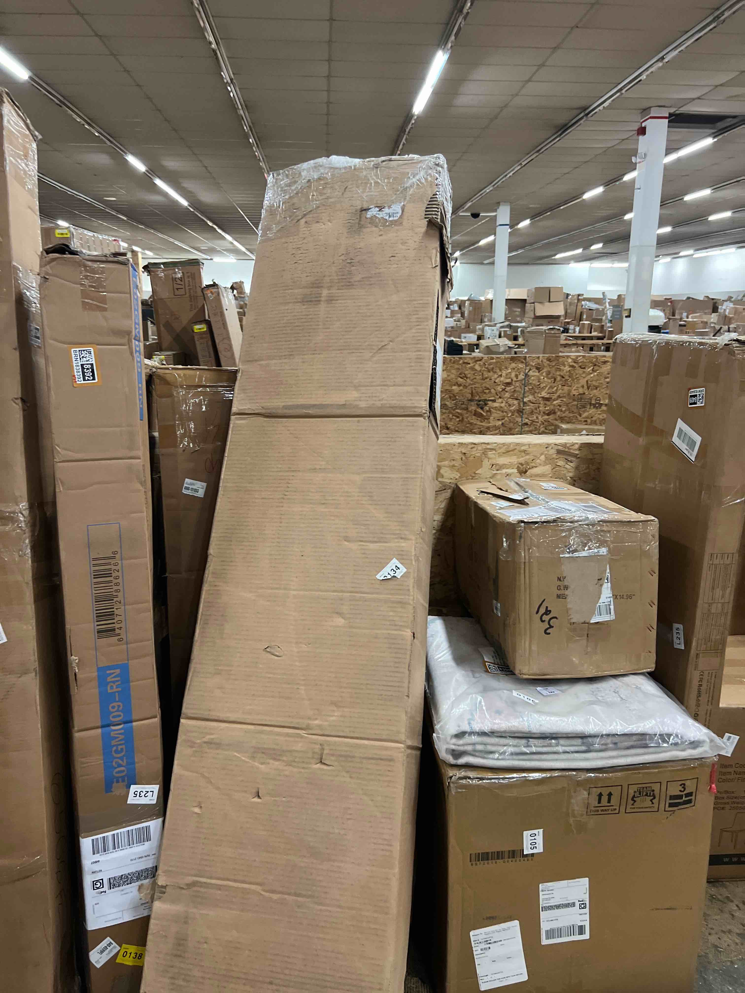 https://s3.amazonaws.com/lotting-images-prod/phillipi/BRN1838391_1758856311615.jpeg