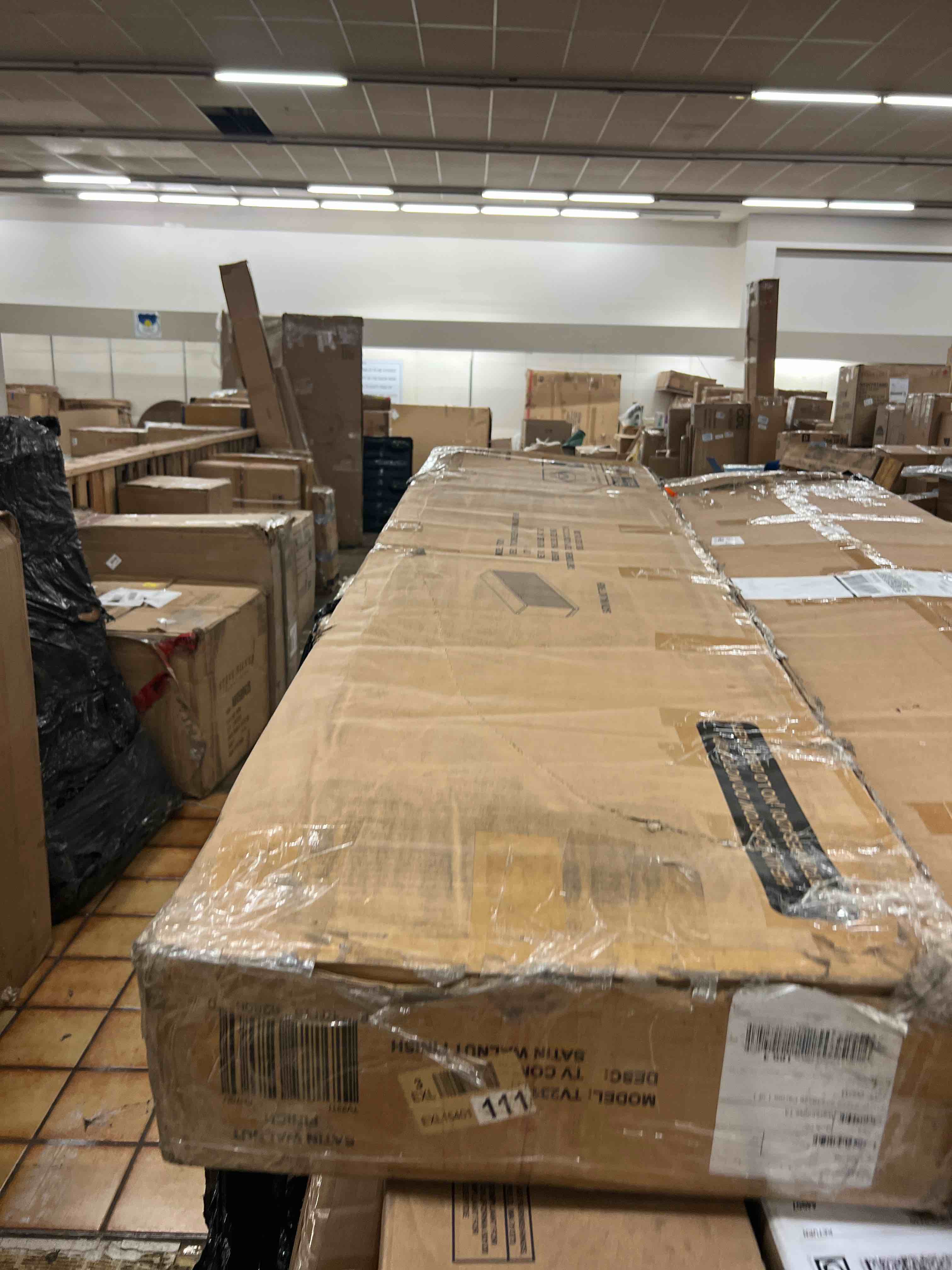 https://s3.amazonaws.com/lotting-images-prod/phillipi/BRN1838394_1758855594015.jpeg