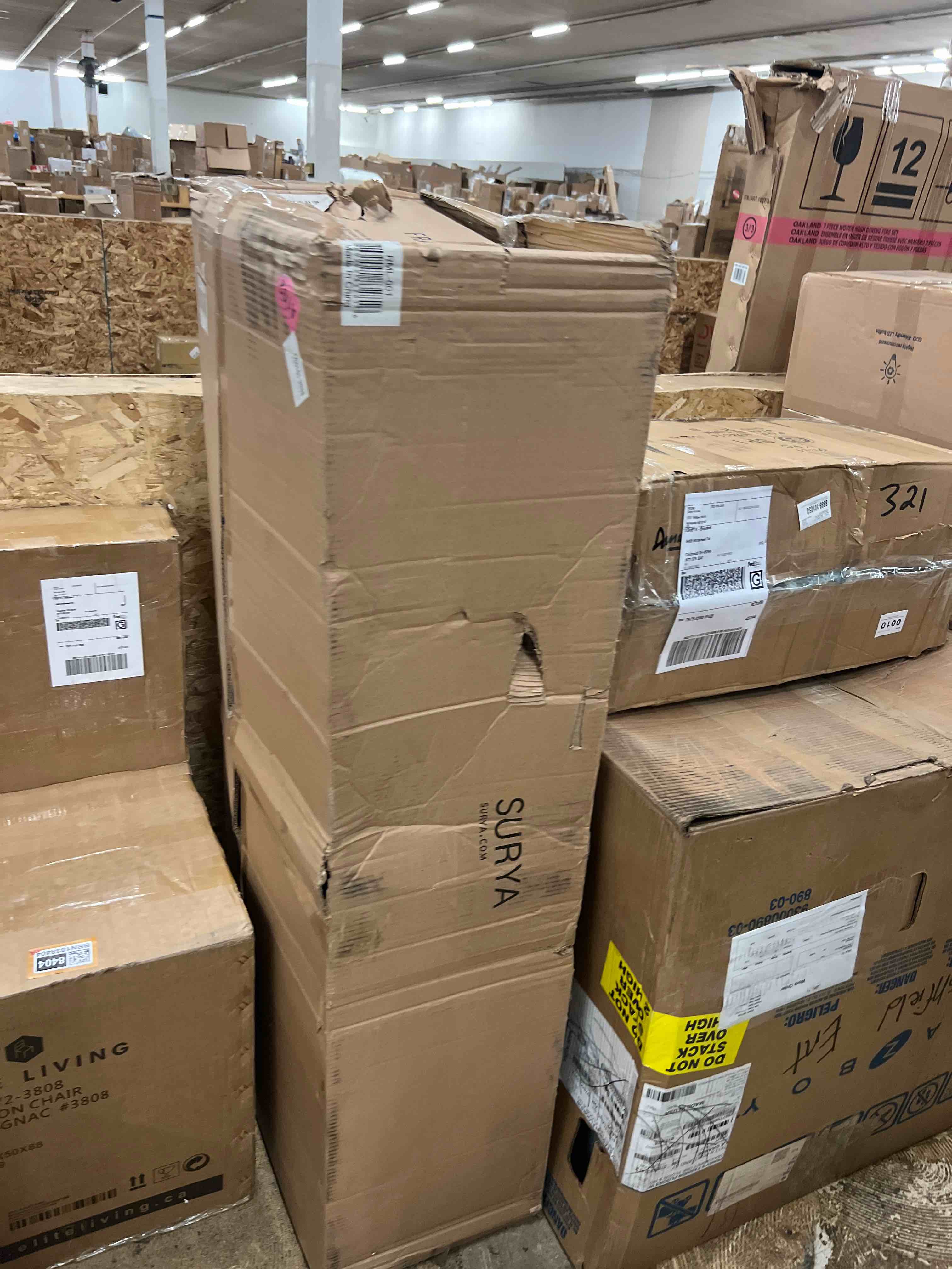 https://s3.amazonaws.com/lotting-images-prod/phillipi/BRN1838405_1758852405328.jpeg