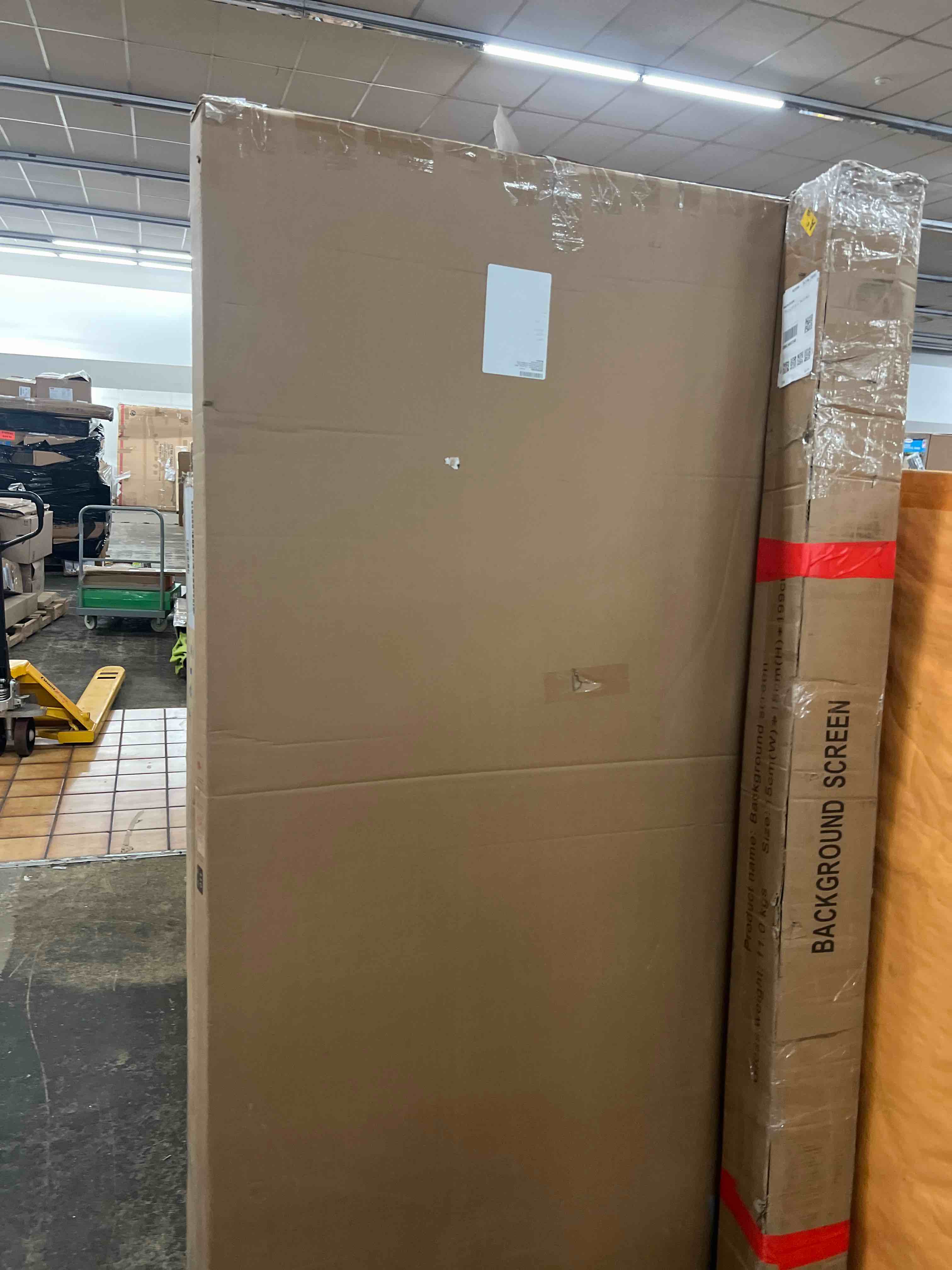 https://s3.amazonaws.com/lotting-images-prod/phillipi/BRN1838453_1760018044636.jpeg
