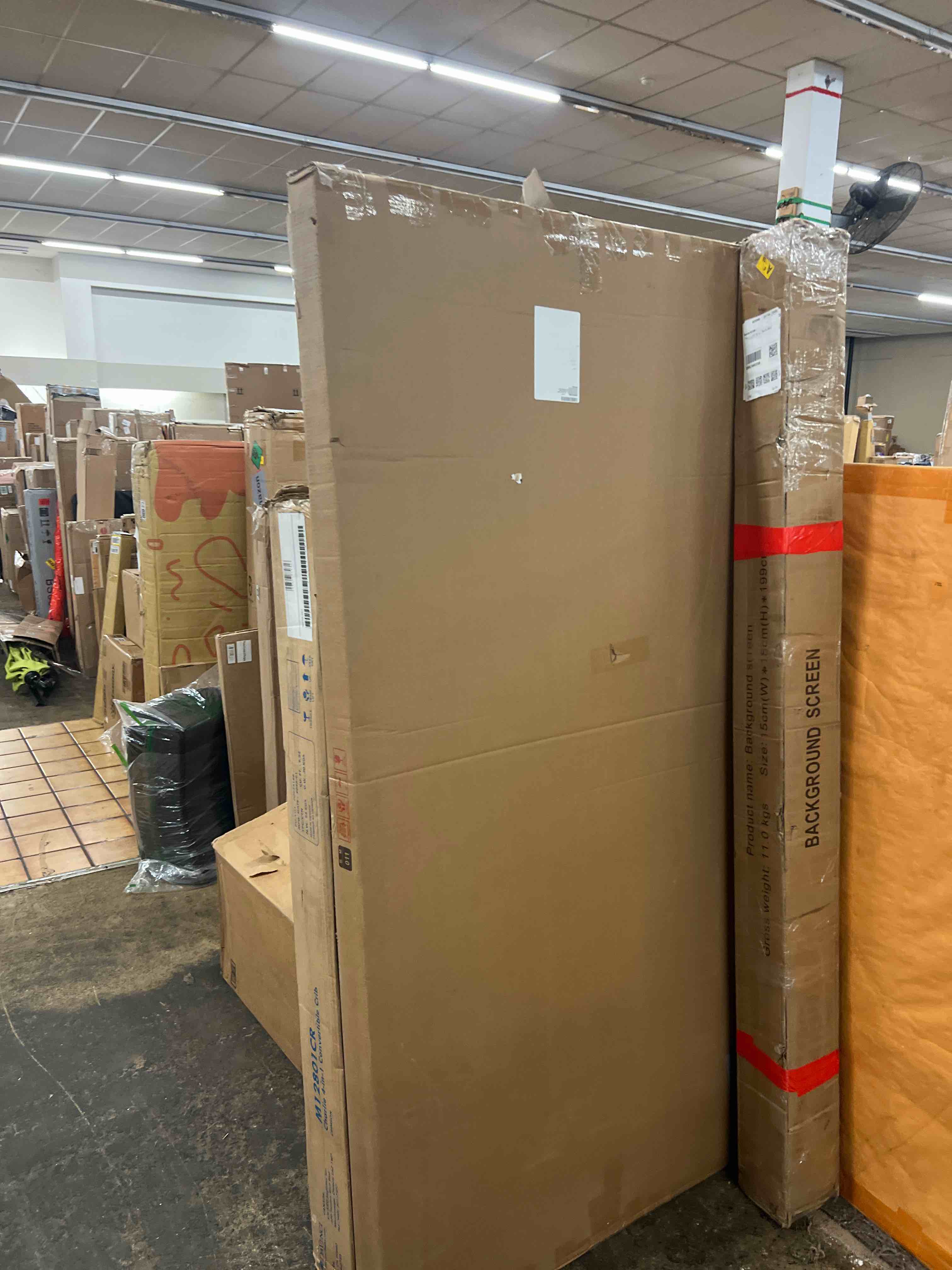 https://s3.amazonaws.com/lotting-images-prod/phillipi/BRN1838453_1760018046139.jpeg