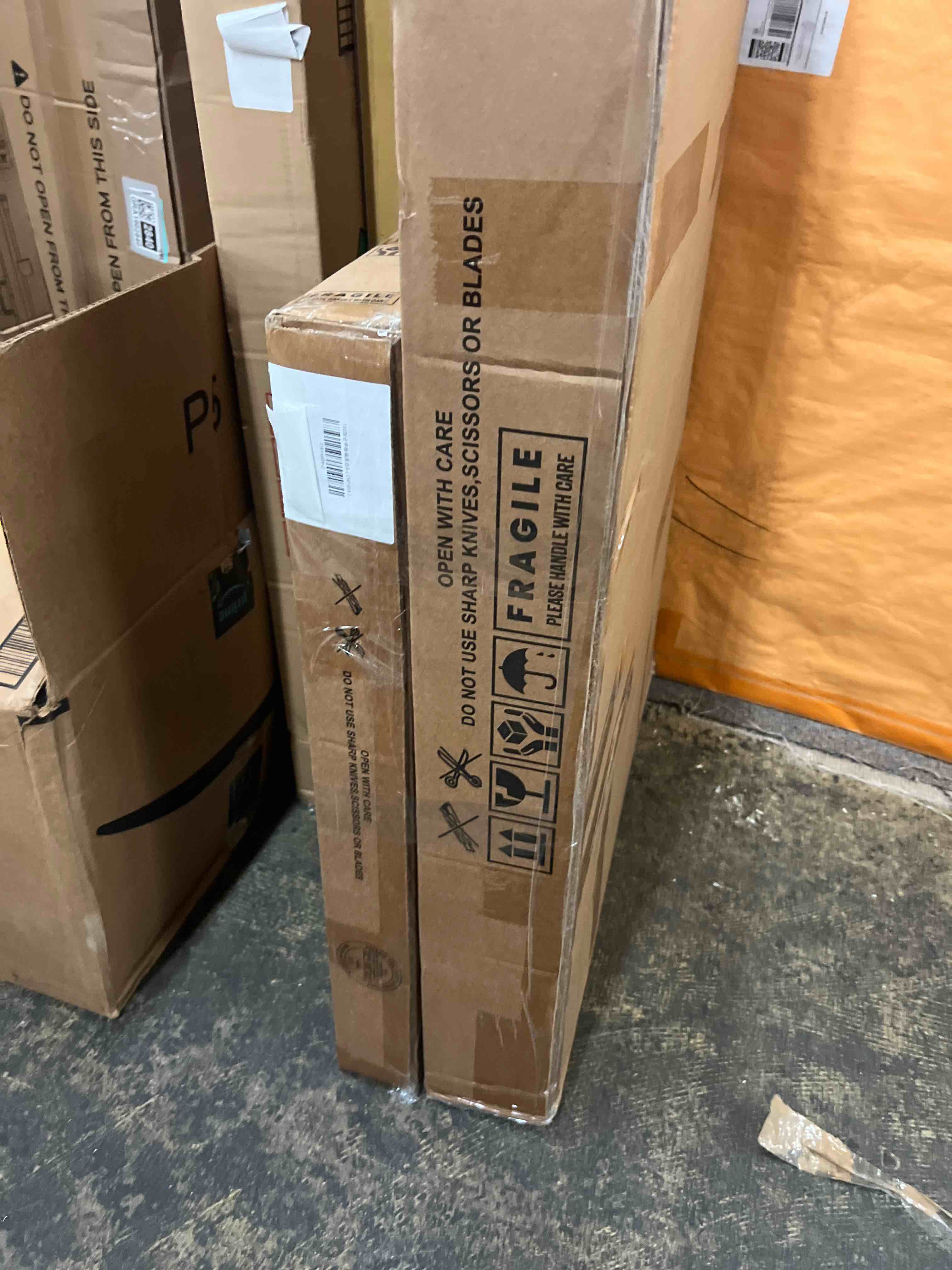 https://s3.amazonaws.com/lotting-images-prod/phillipi/BRN1838454_1760017628073.jpeg