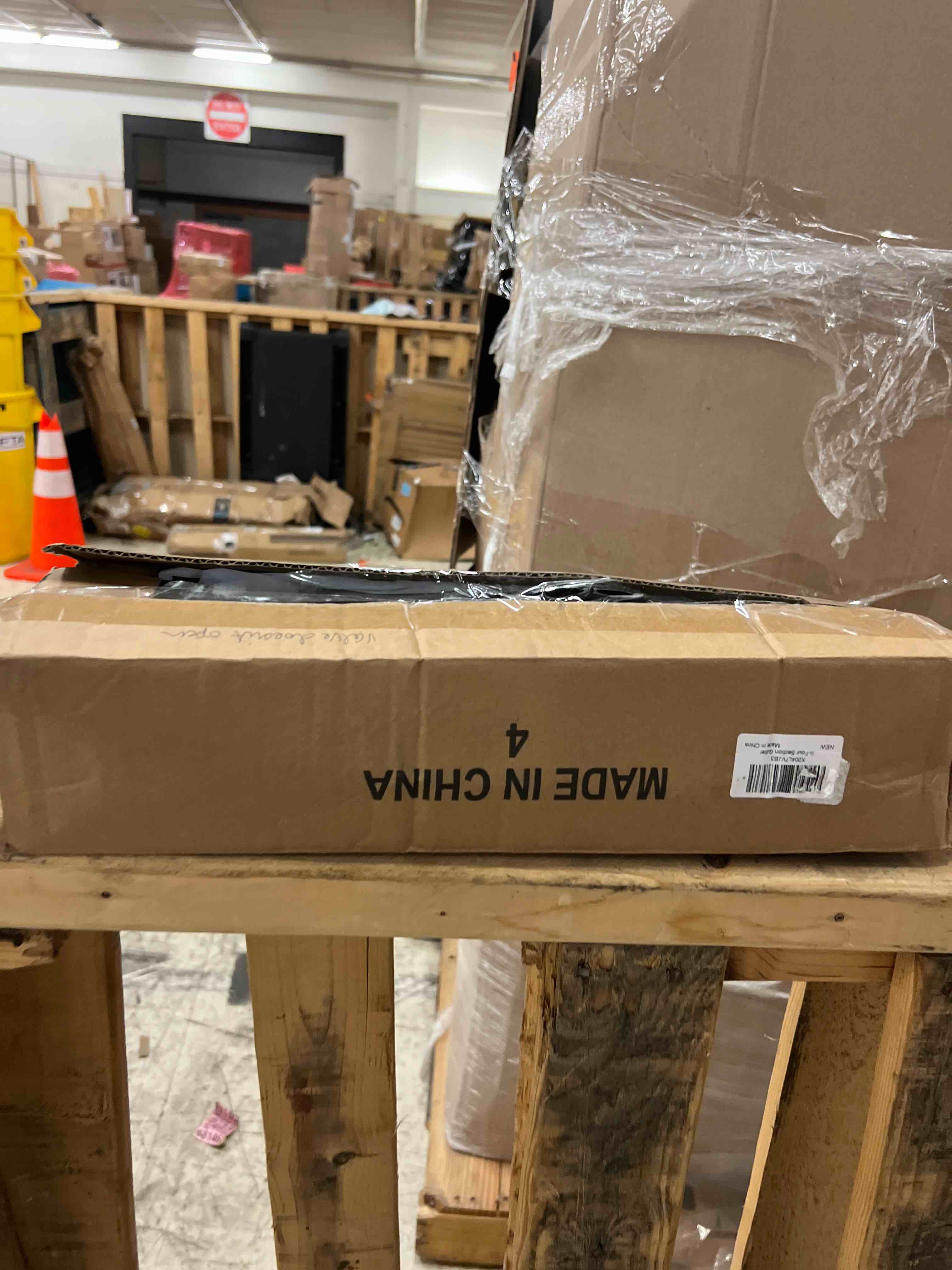 https://s3.amazonaws.com/lotting-images-prod/phillipi/BRN1838548_1760366078396.jpeg