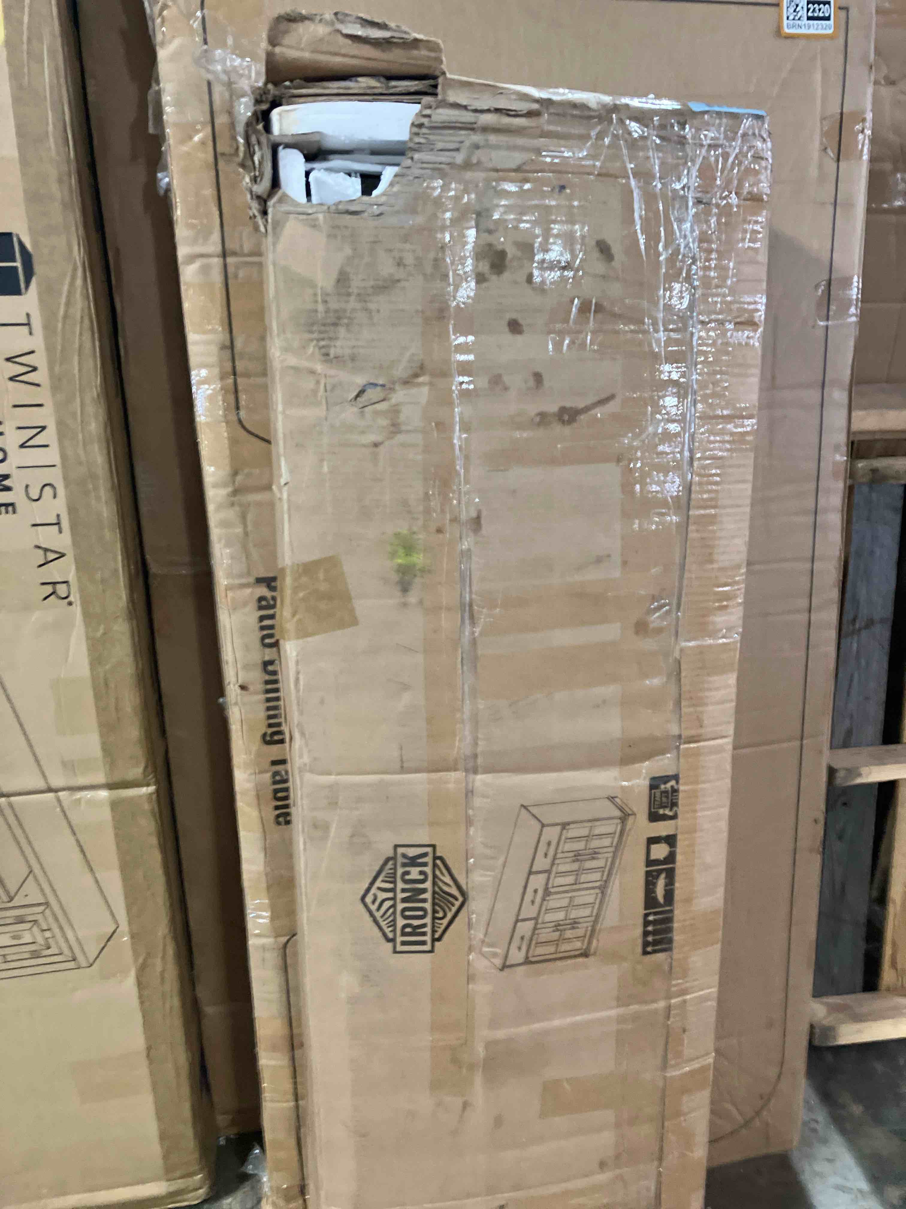 https://s3.amazonaws.com/lotting-images-prod/phillipi/BRN1912306_1752257833227.jpeg