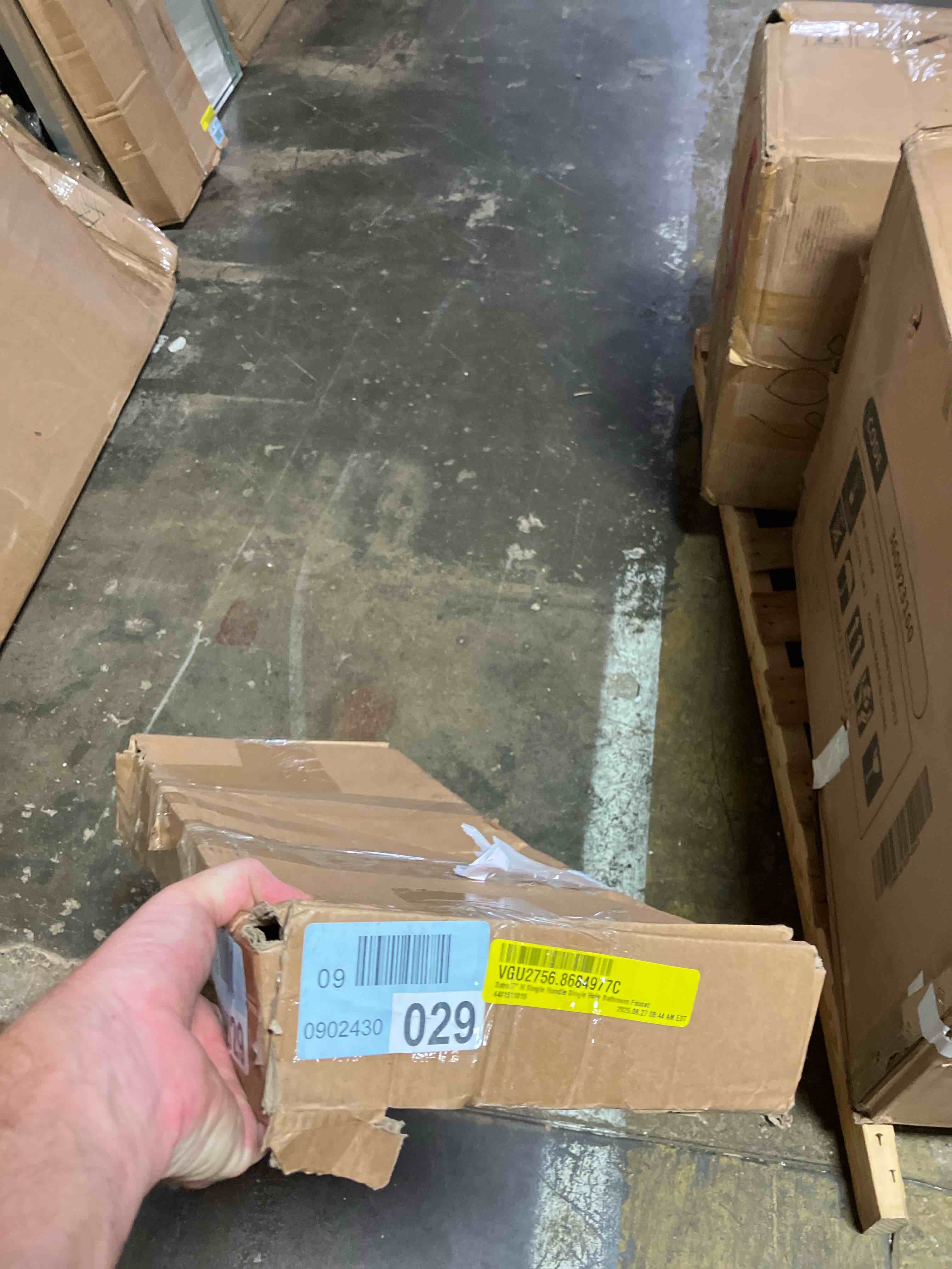 https://s3.amazonaws.com/lotting-images-prod/phillipi/BRN1912312_1752254452986.jpeg