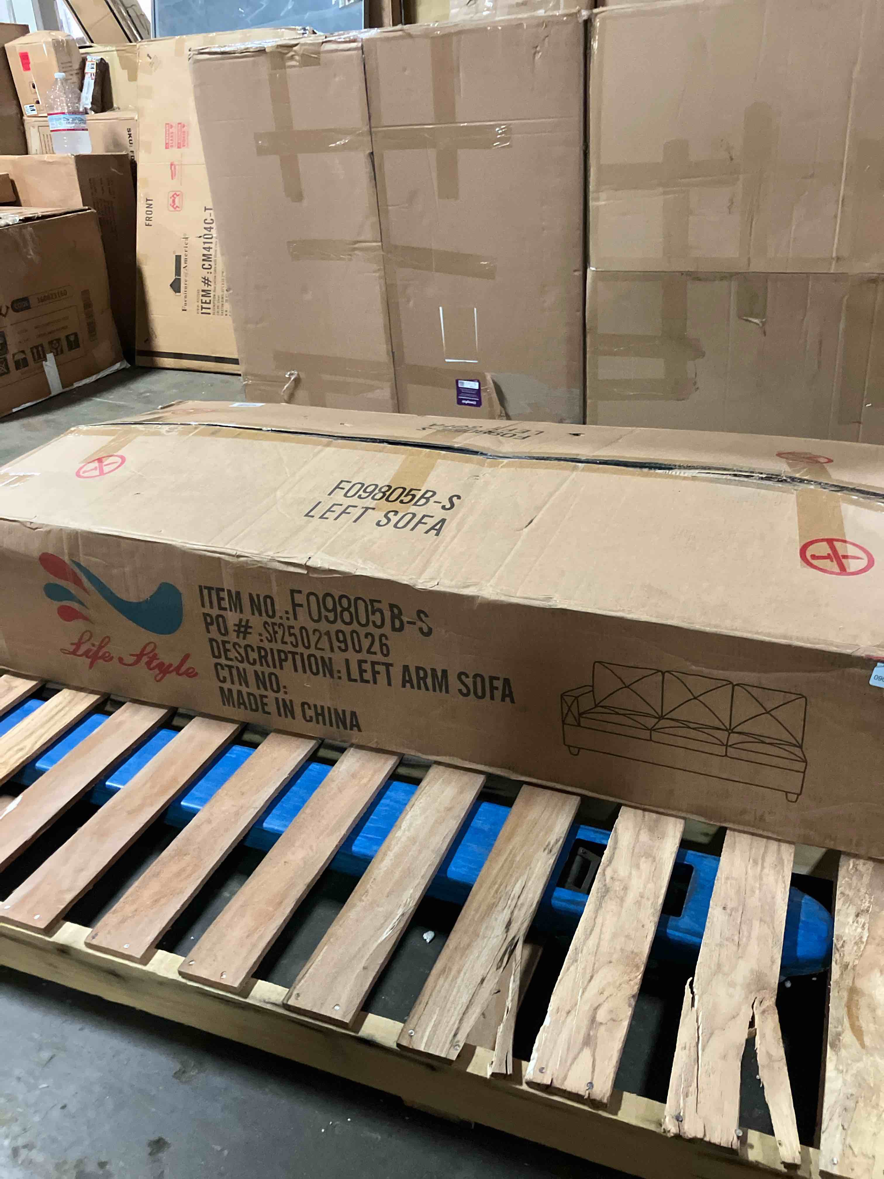 https://s3.amazonaws.com/lotting-images-prod/phillipi/BRN1912333_1752261613818.jpeg