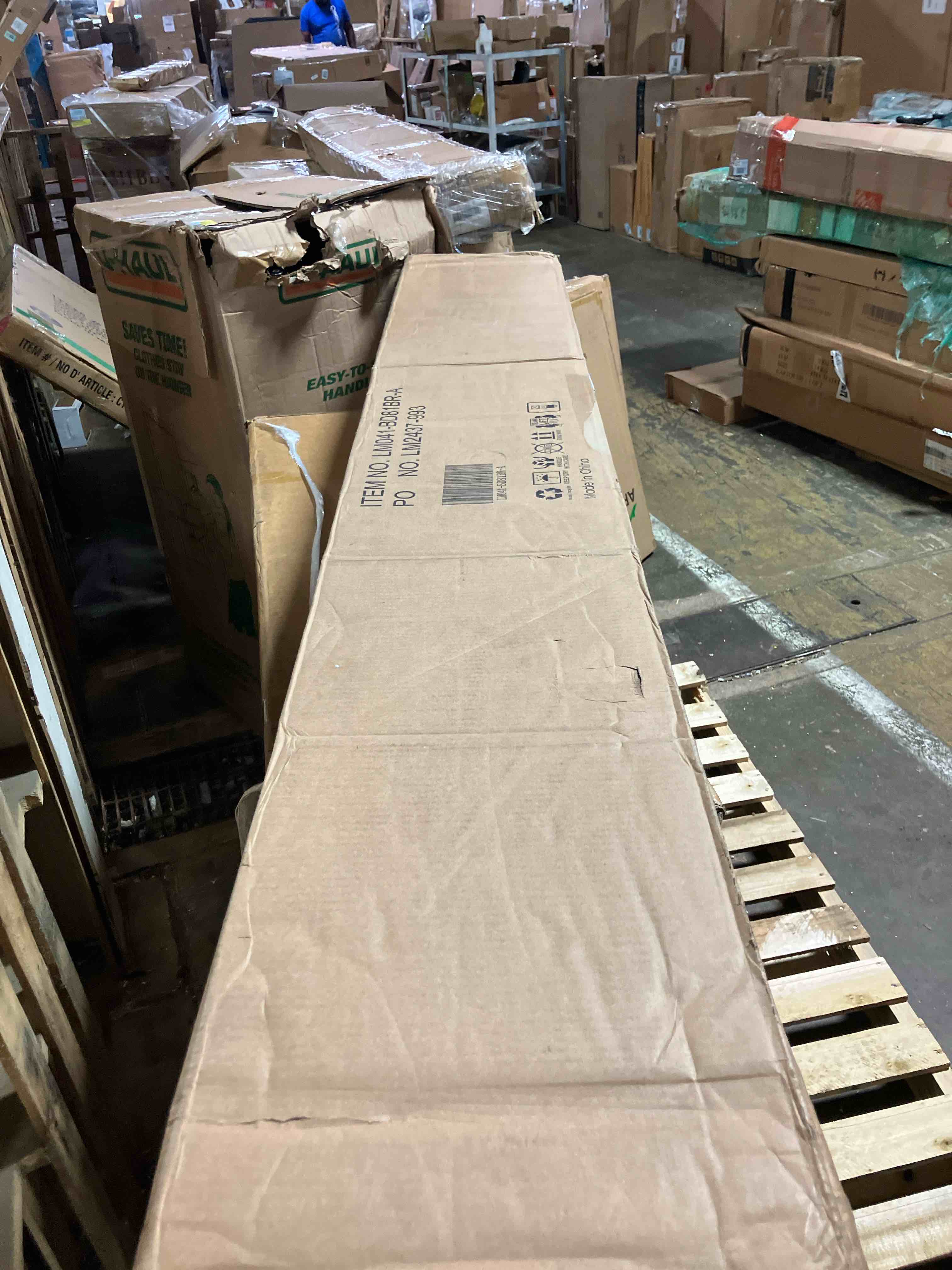 https://s3.amazonaws.com/lotting-images-prod/phillipi/BRN1912361_1752238686240.jpeg