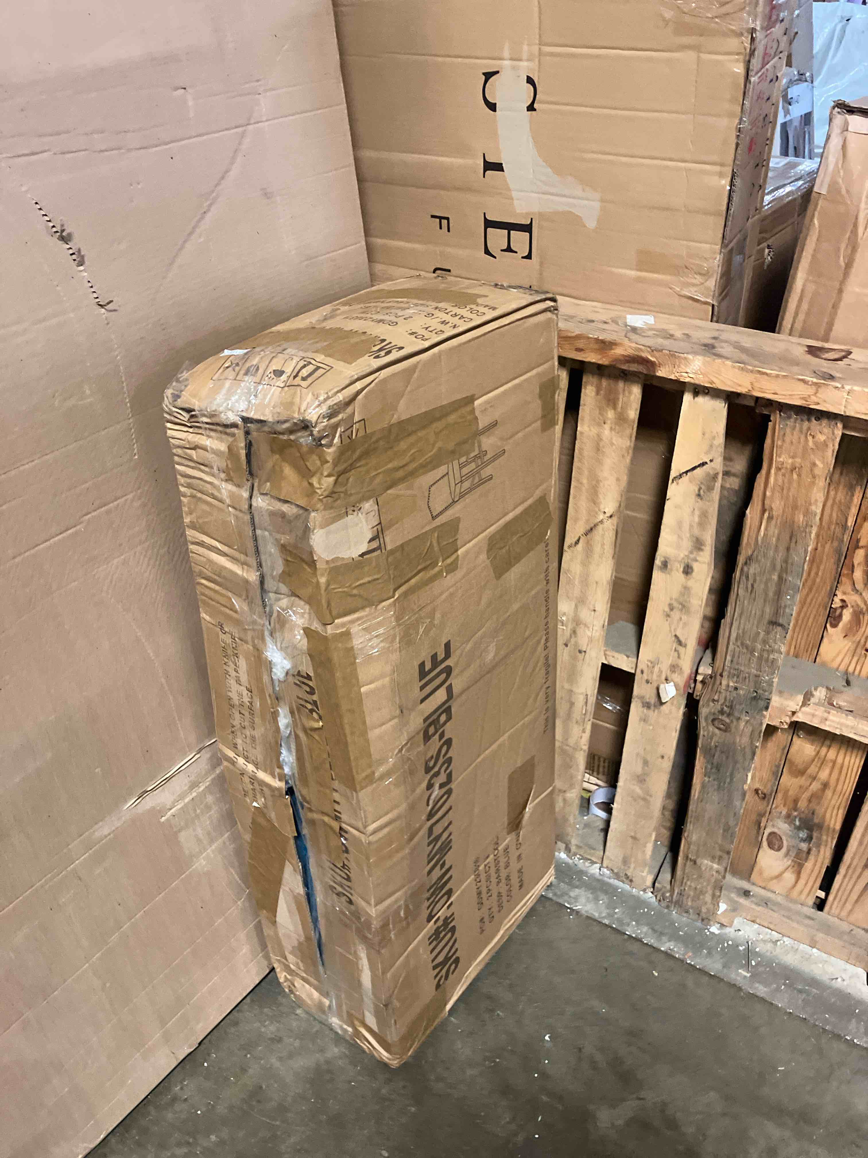 https://s3.amazonaws.com/lotting-images-prod/phillipi/BRN1912660_1752669442431.jpeg