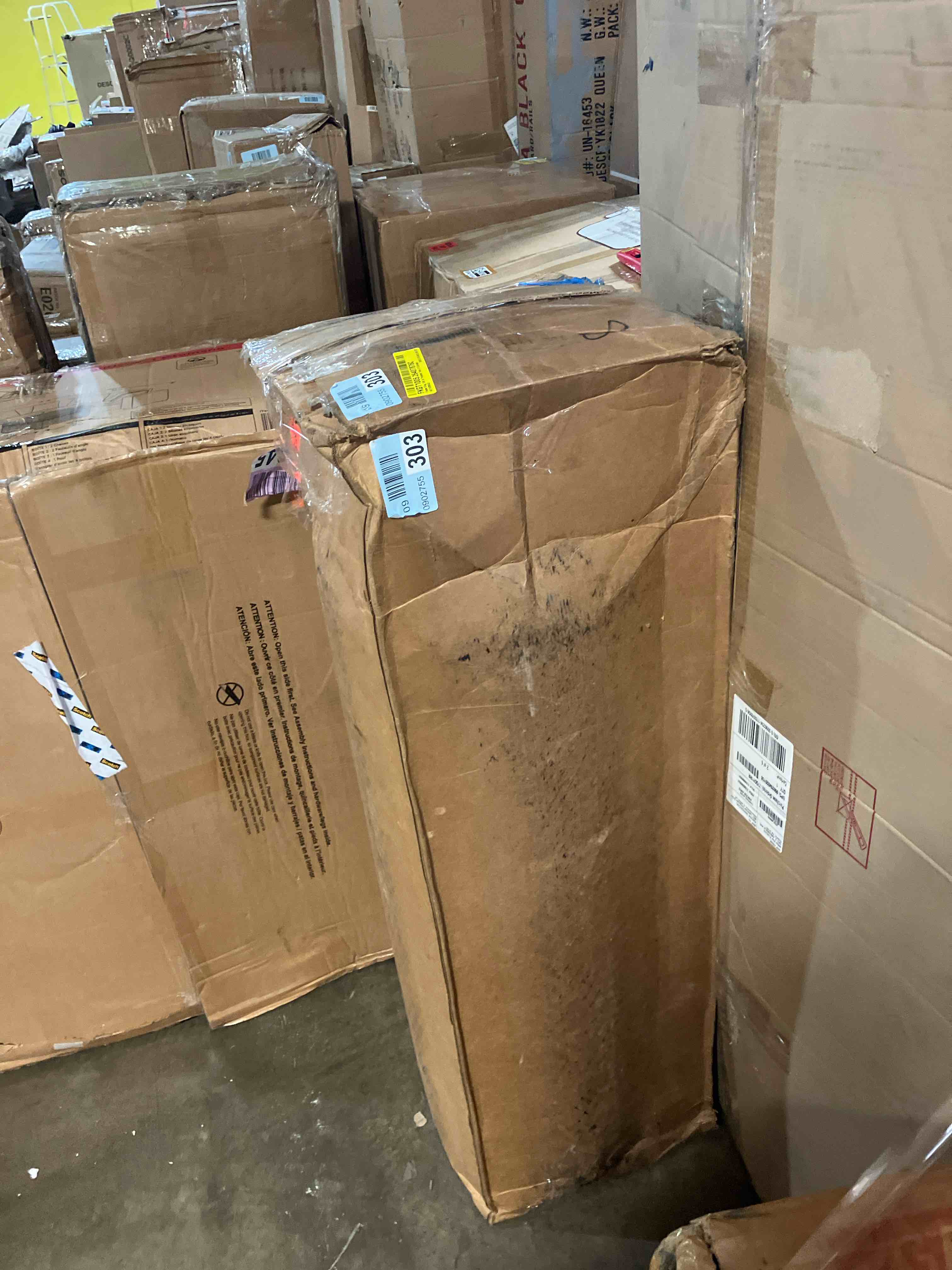 https://s3.amazonaws.com/lotting-images-prod/phillipi/BRN1912672_1752610877446.jpeg