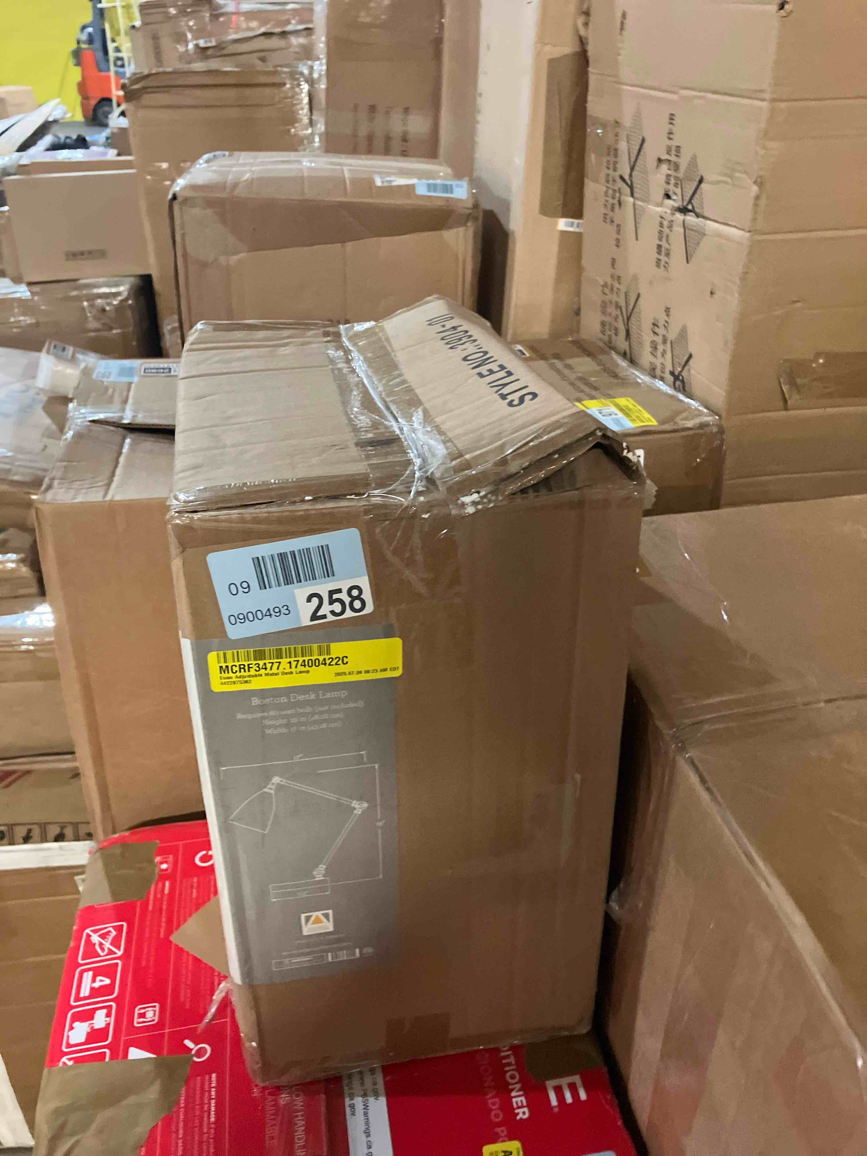 https://s3.amazonaws.com/lotting-images-prod/phillipi/BRN1912679_1752609135696.jpeg